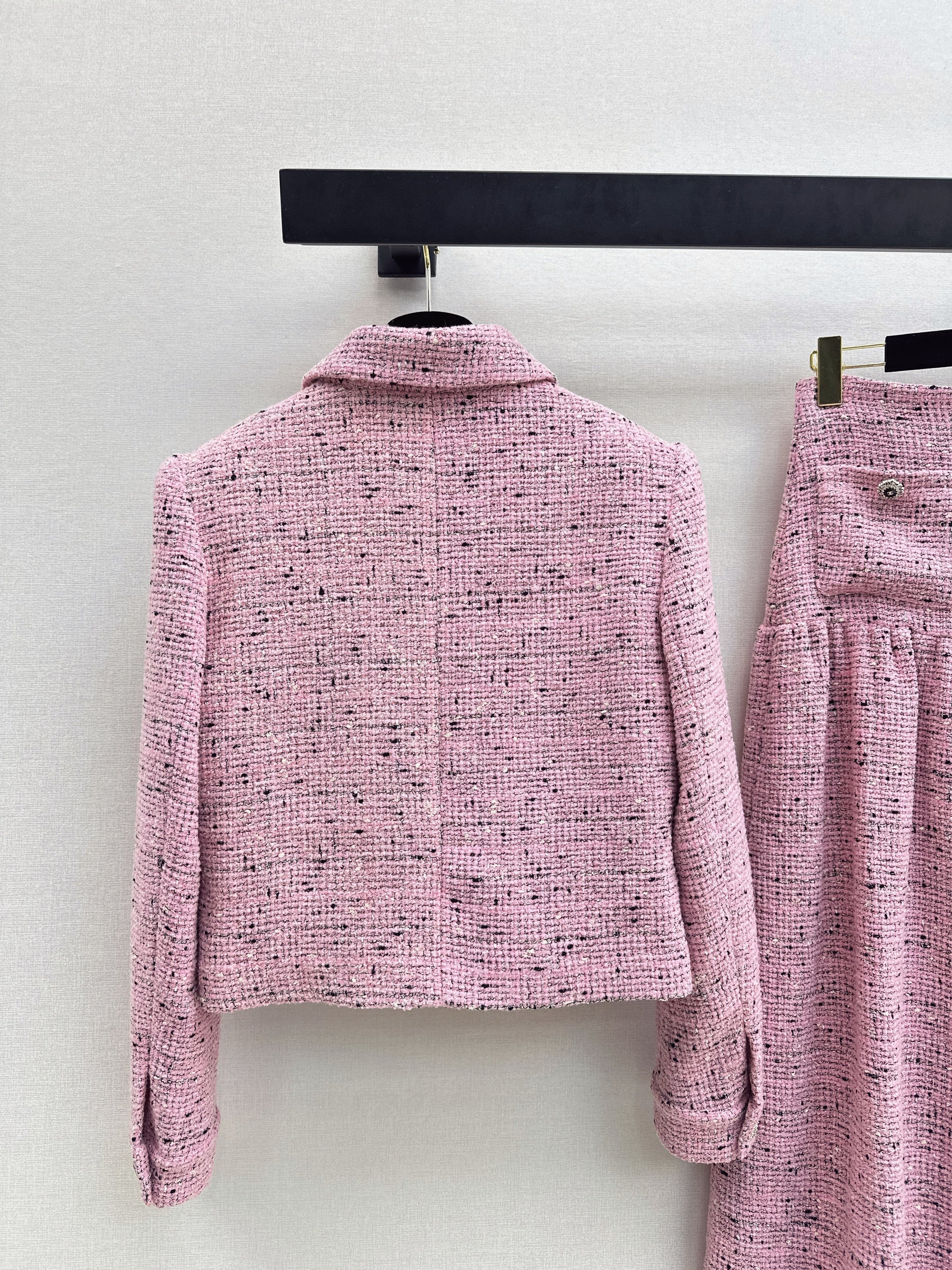 Short Collared Woven Jacket