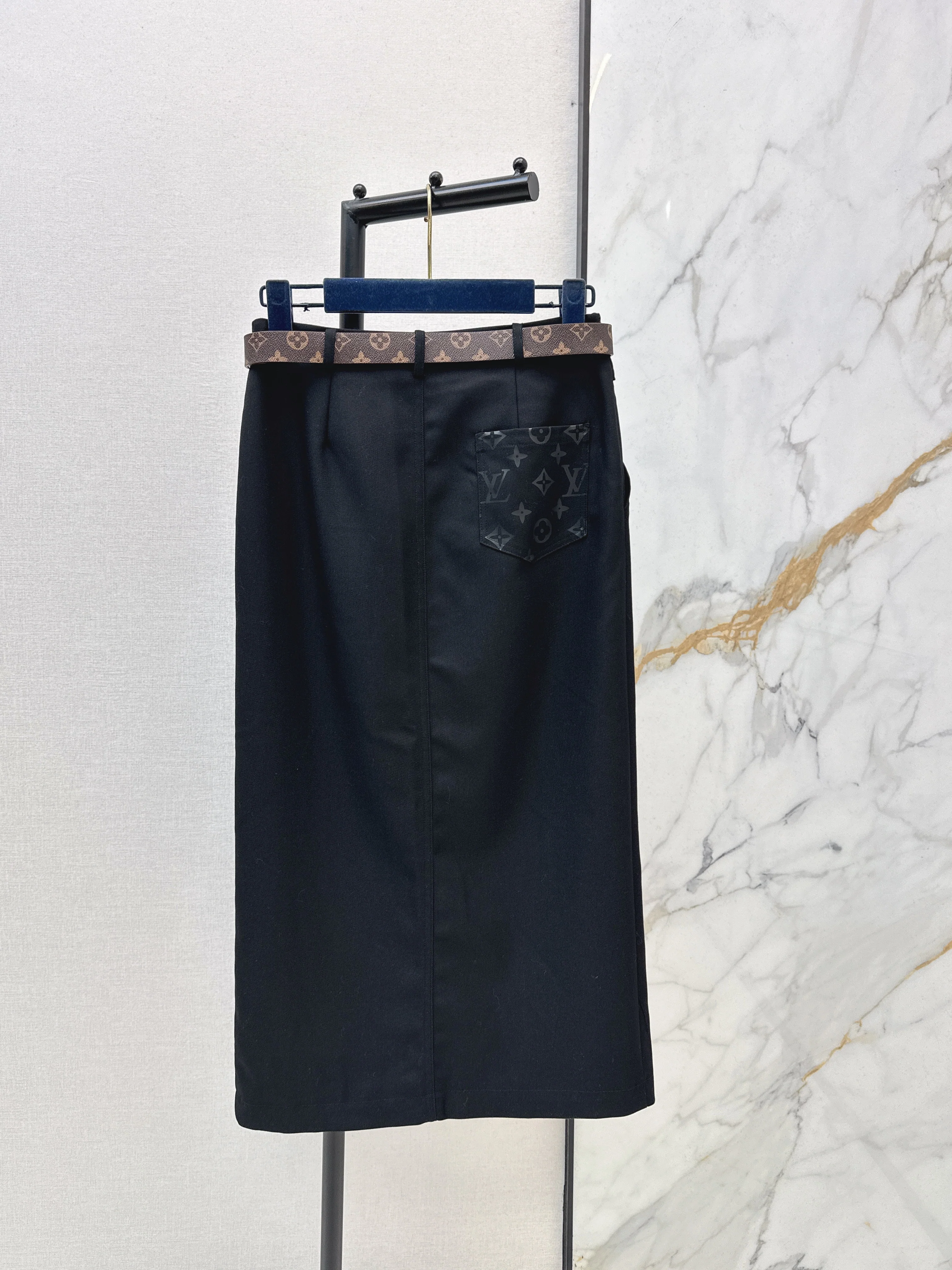 Side zipper midi skirt