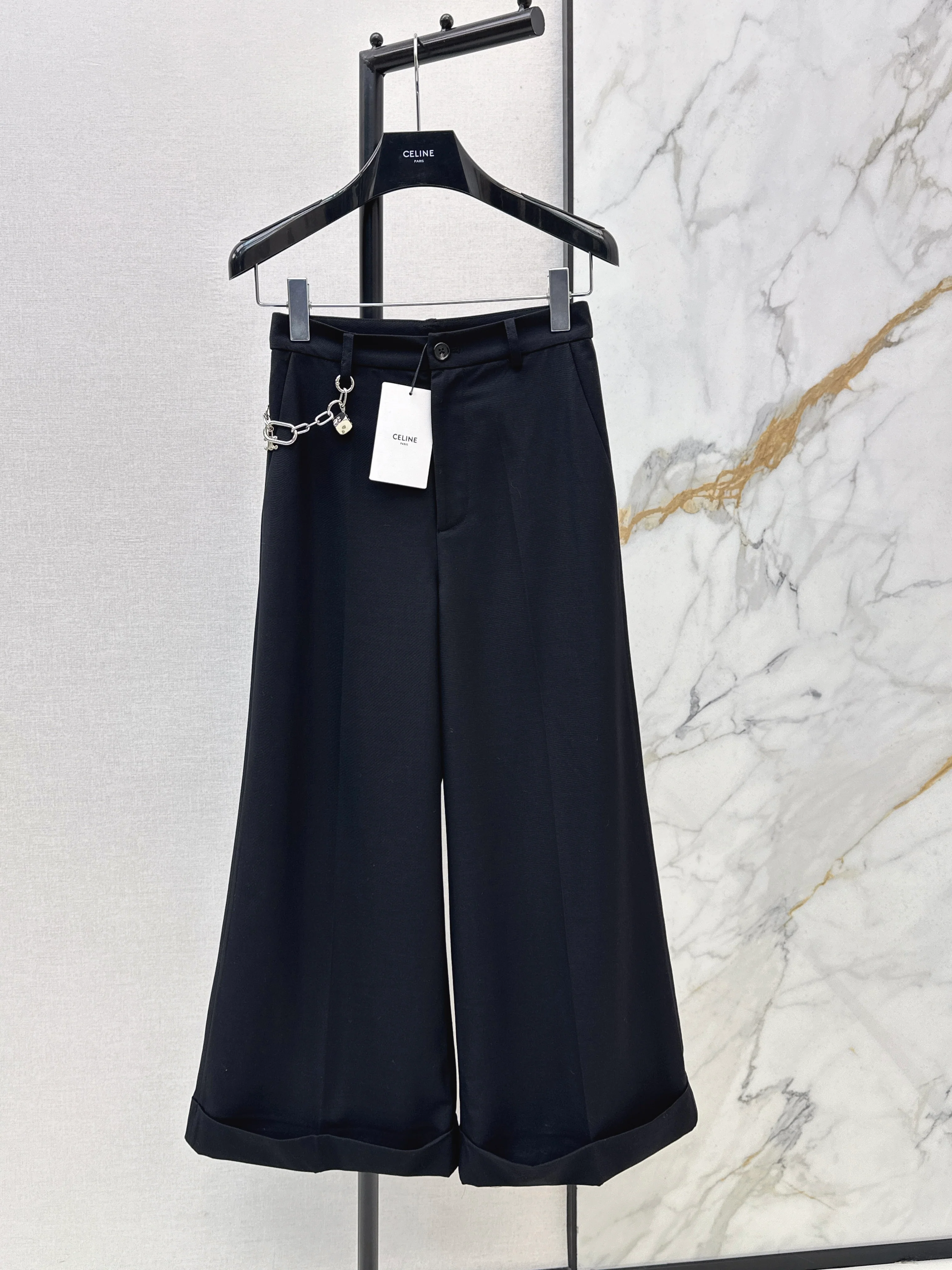 26ss Chain-embellished cropped straight-leg pants