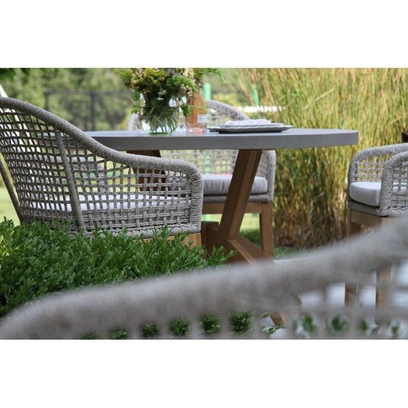 Hayden Round 6 - Person 52