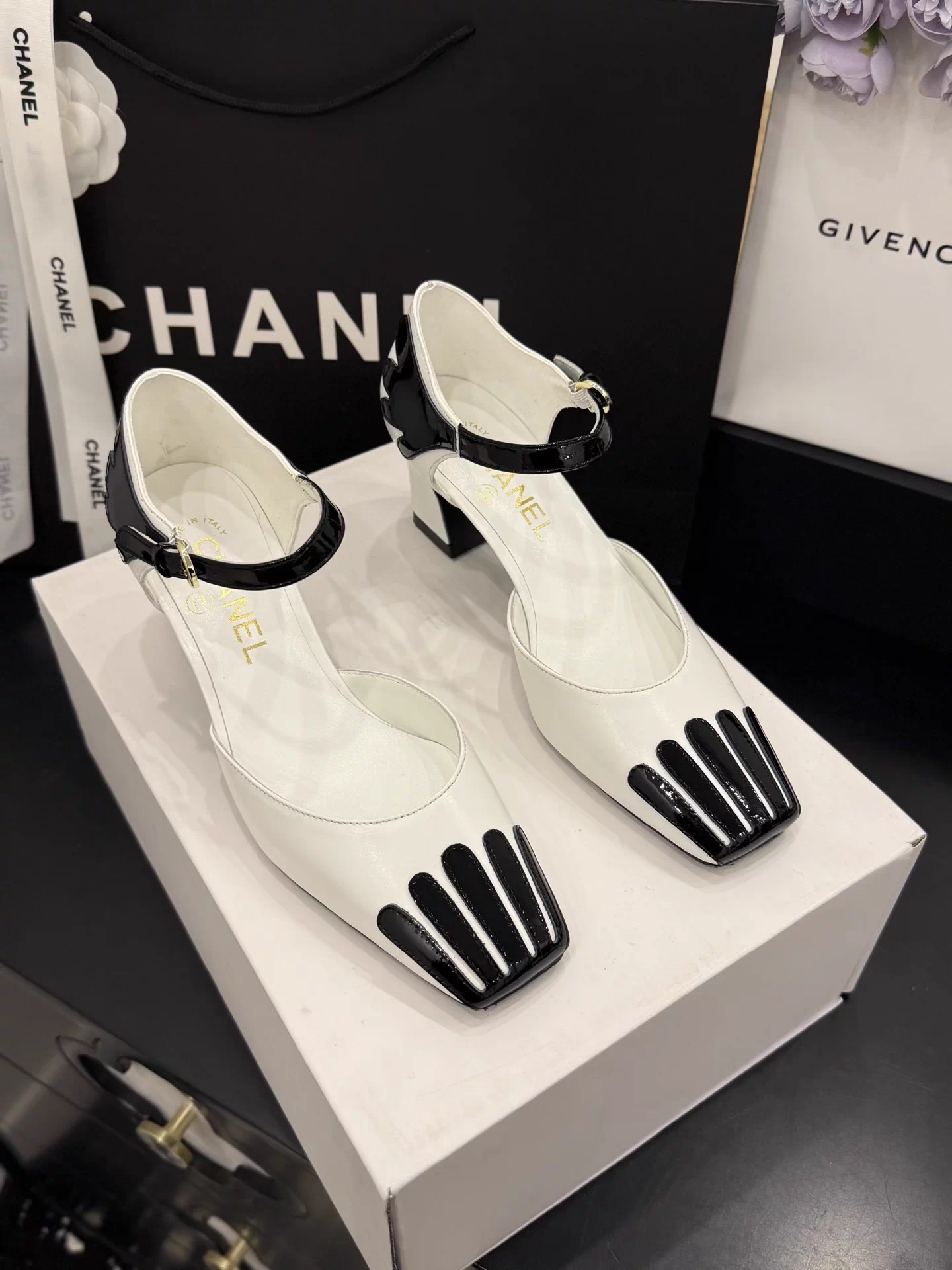 Striped chunky heel sandals