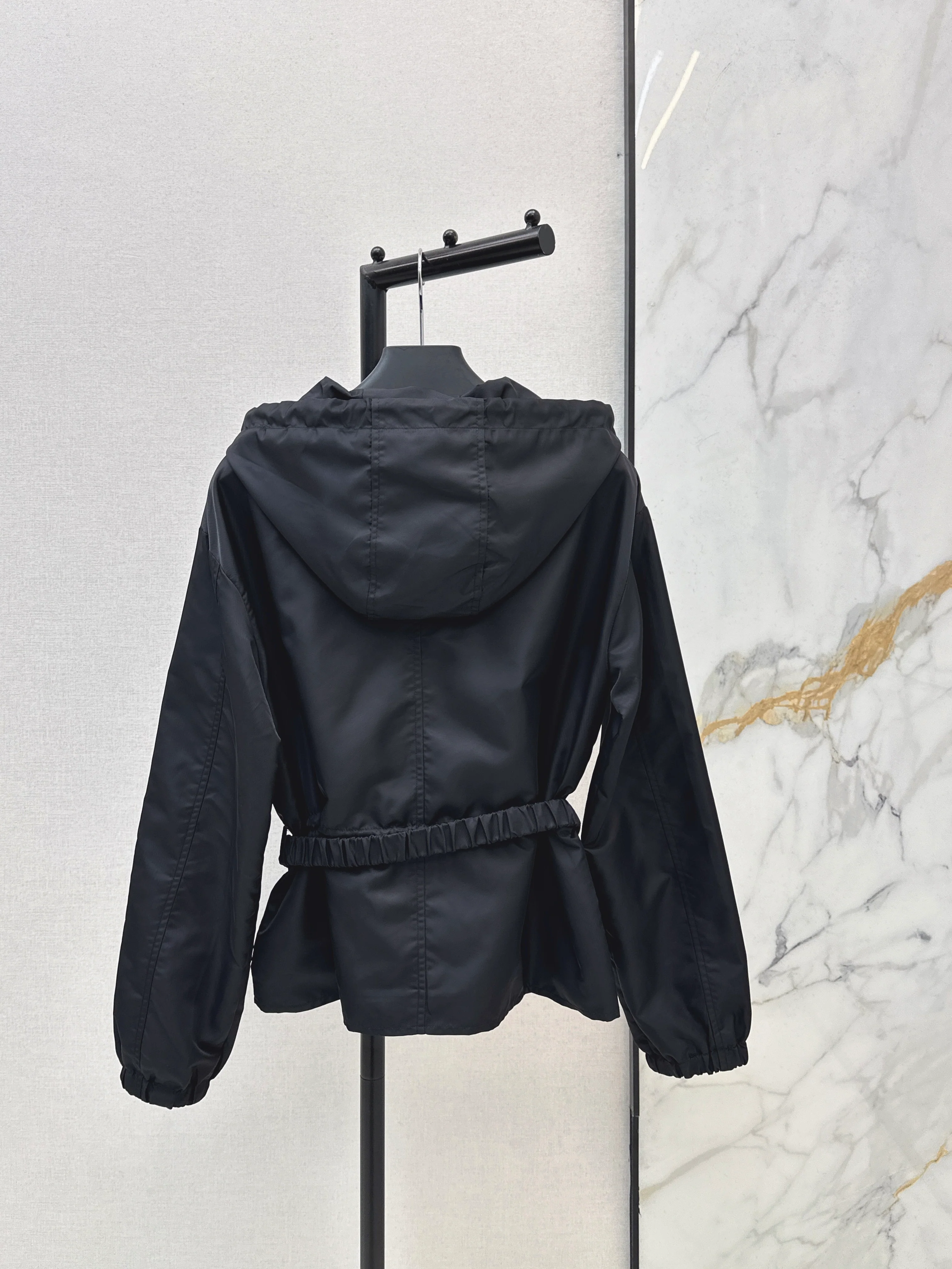 Triangle logo nylon jacket