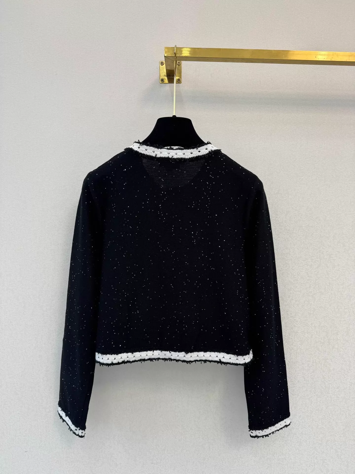 Double-pocket design jacket