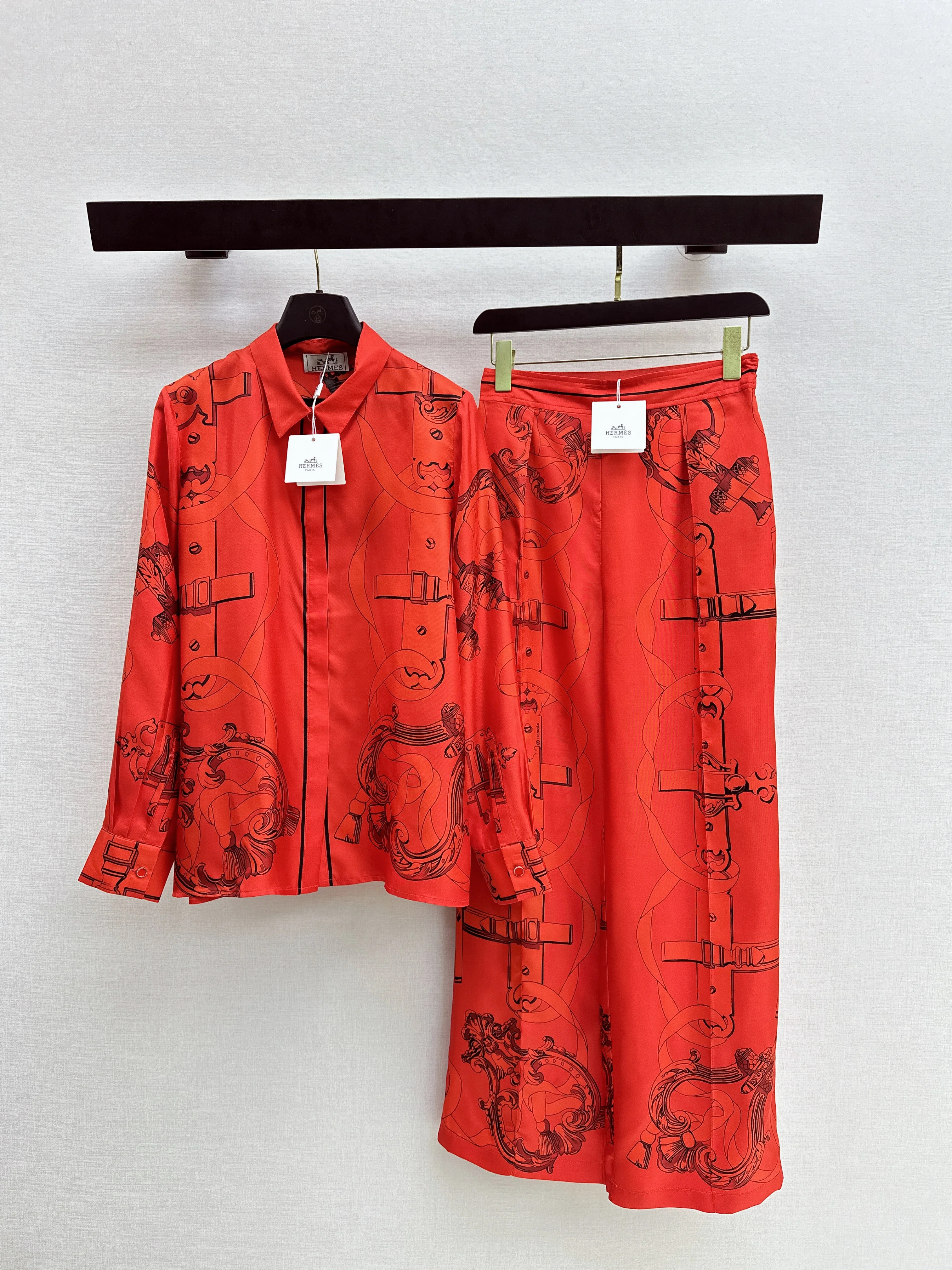 Chain Link Pattern Shirt/Wide-Leg Straight Leg Pants