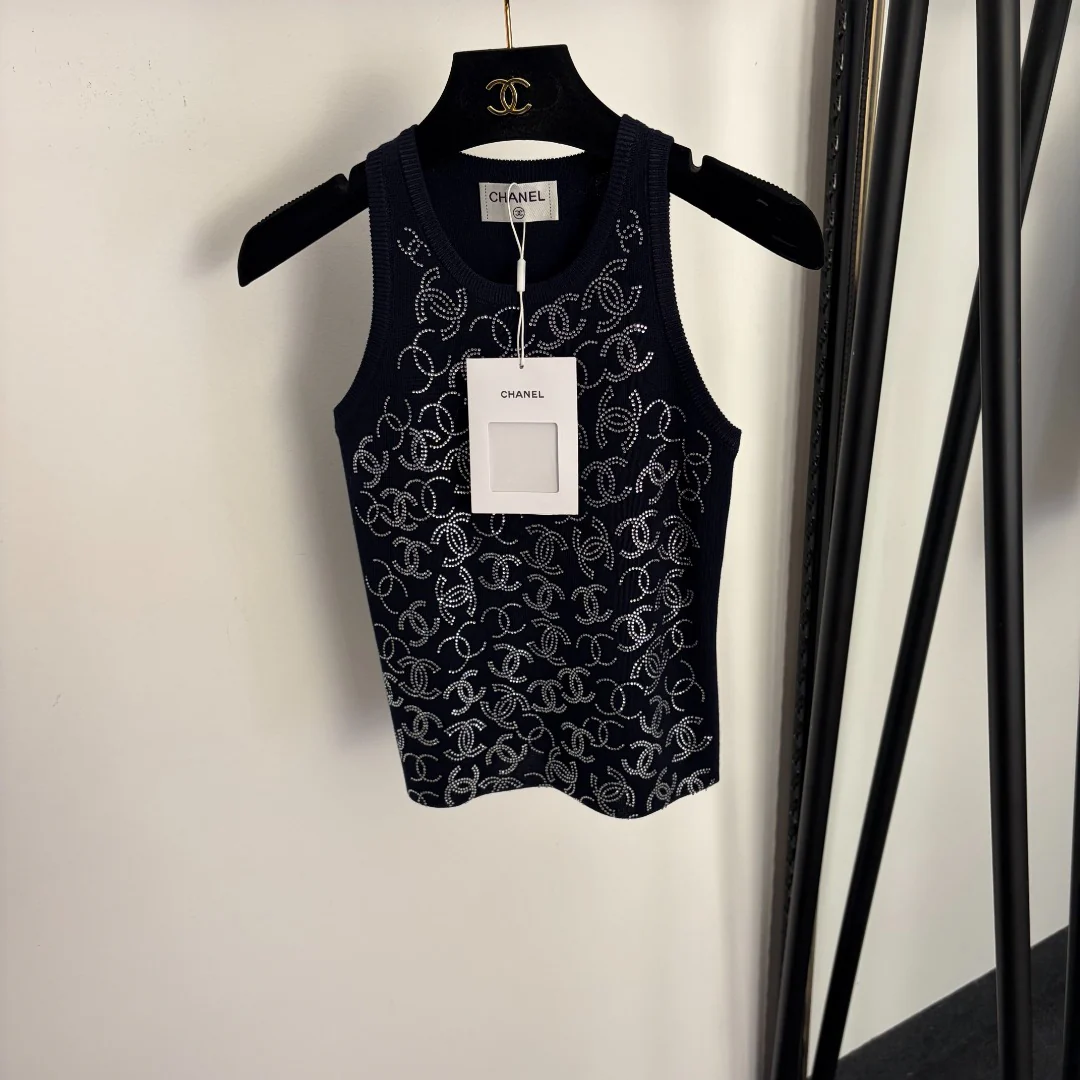 Rhinestone-embellished knit vest