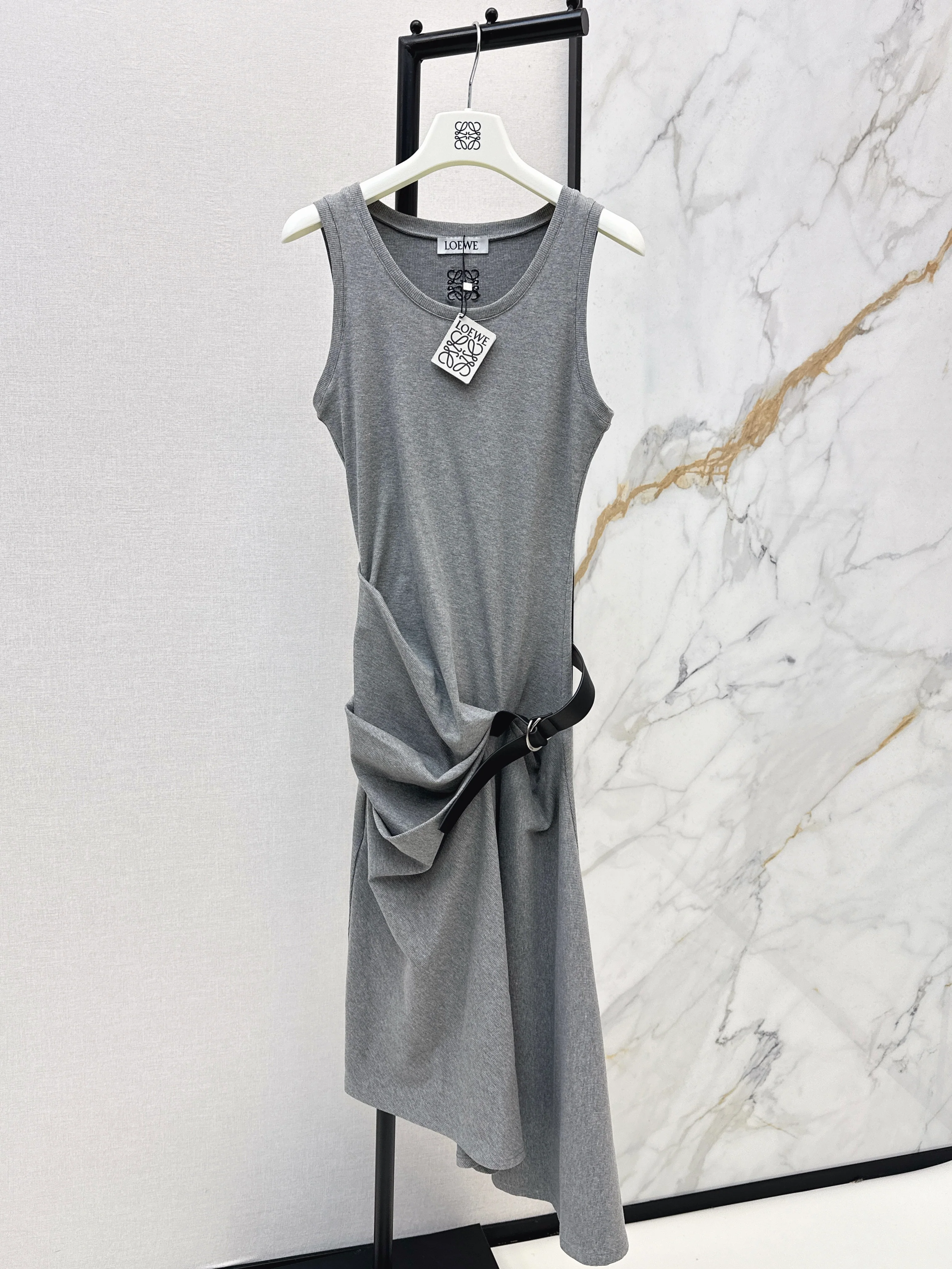 26ss Pleated Dress with Belt Decoration