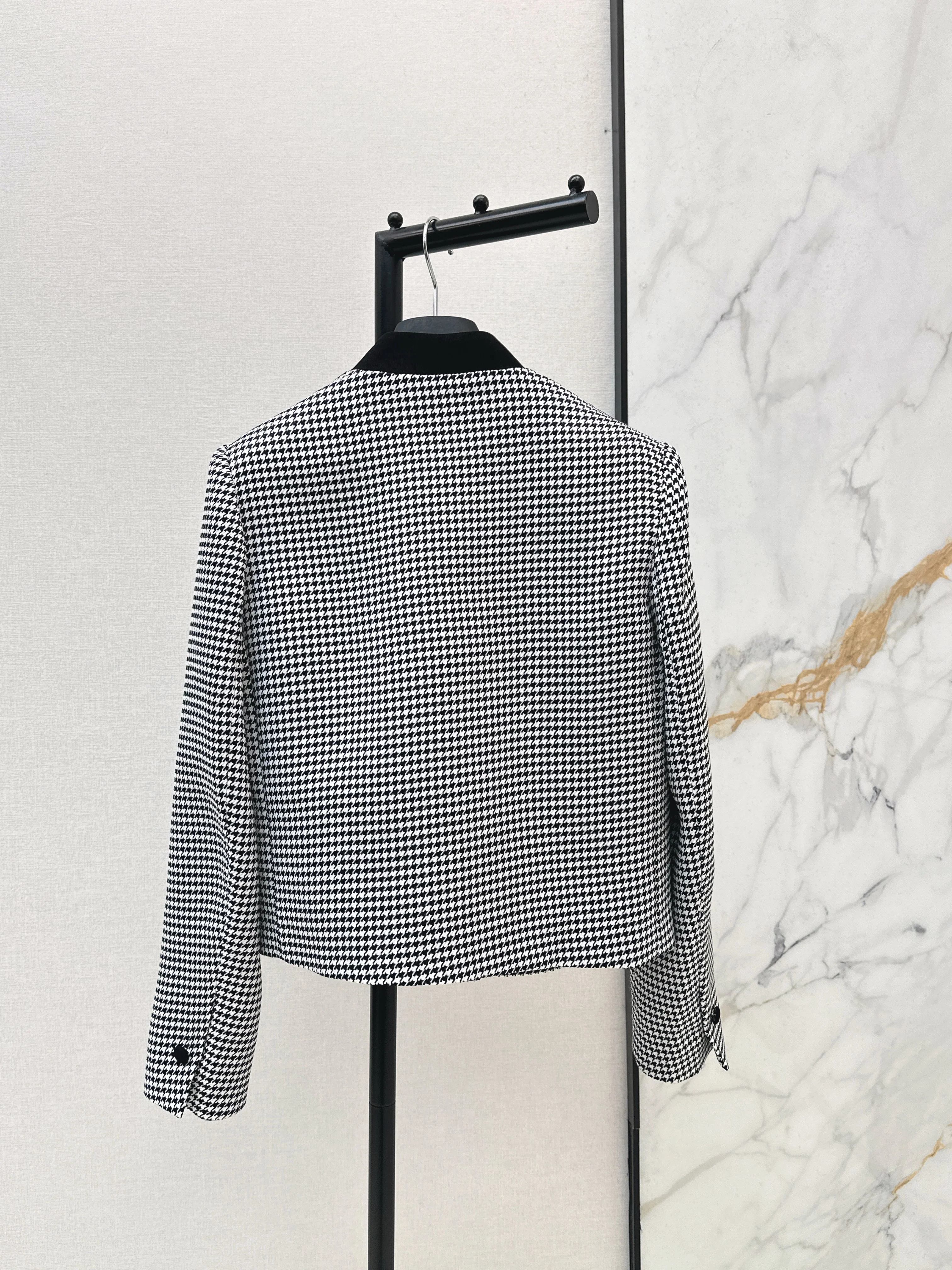 26ss Houndstooth Coat