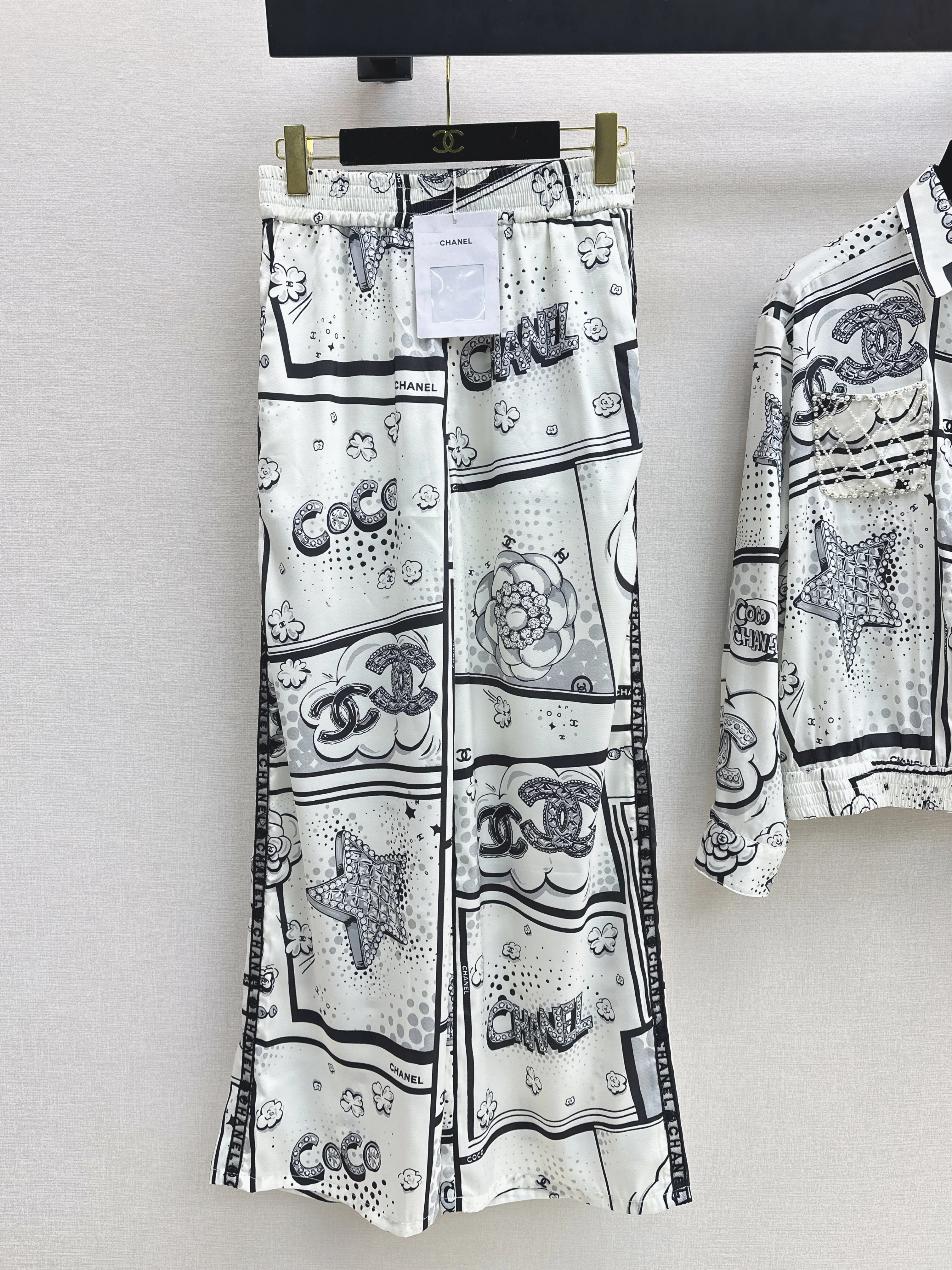 Cartoon Pattern Collared Shirt/Straight-Leg Pants