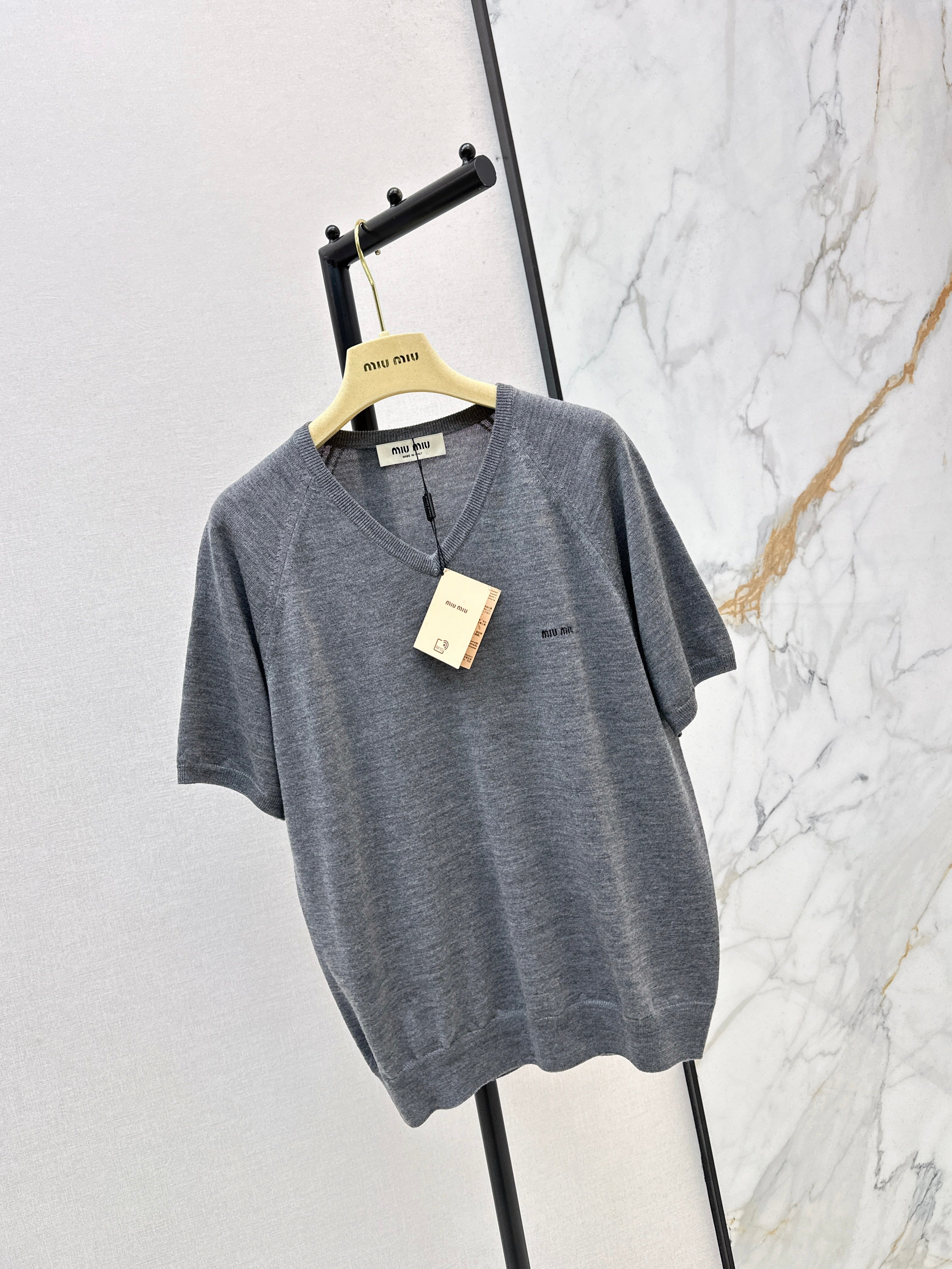 26ss V-neck Wool Knit Sweater