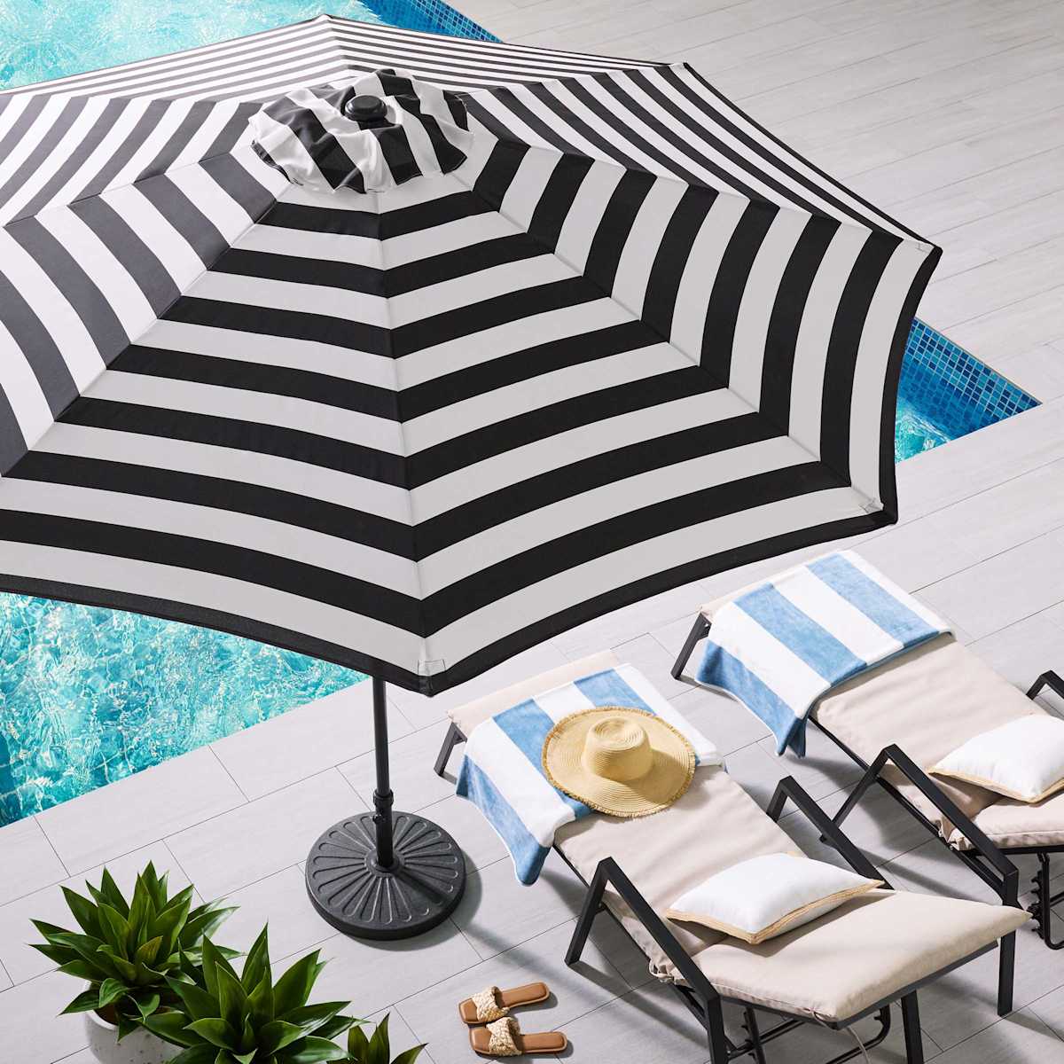 Black Awning Stripe Crank & Tilt Round Patio Umbrella, 9