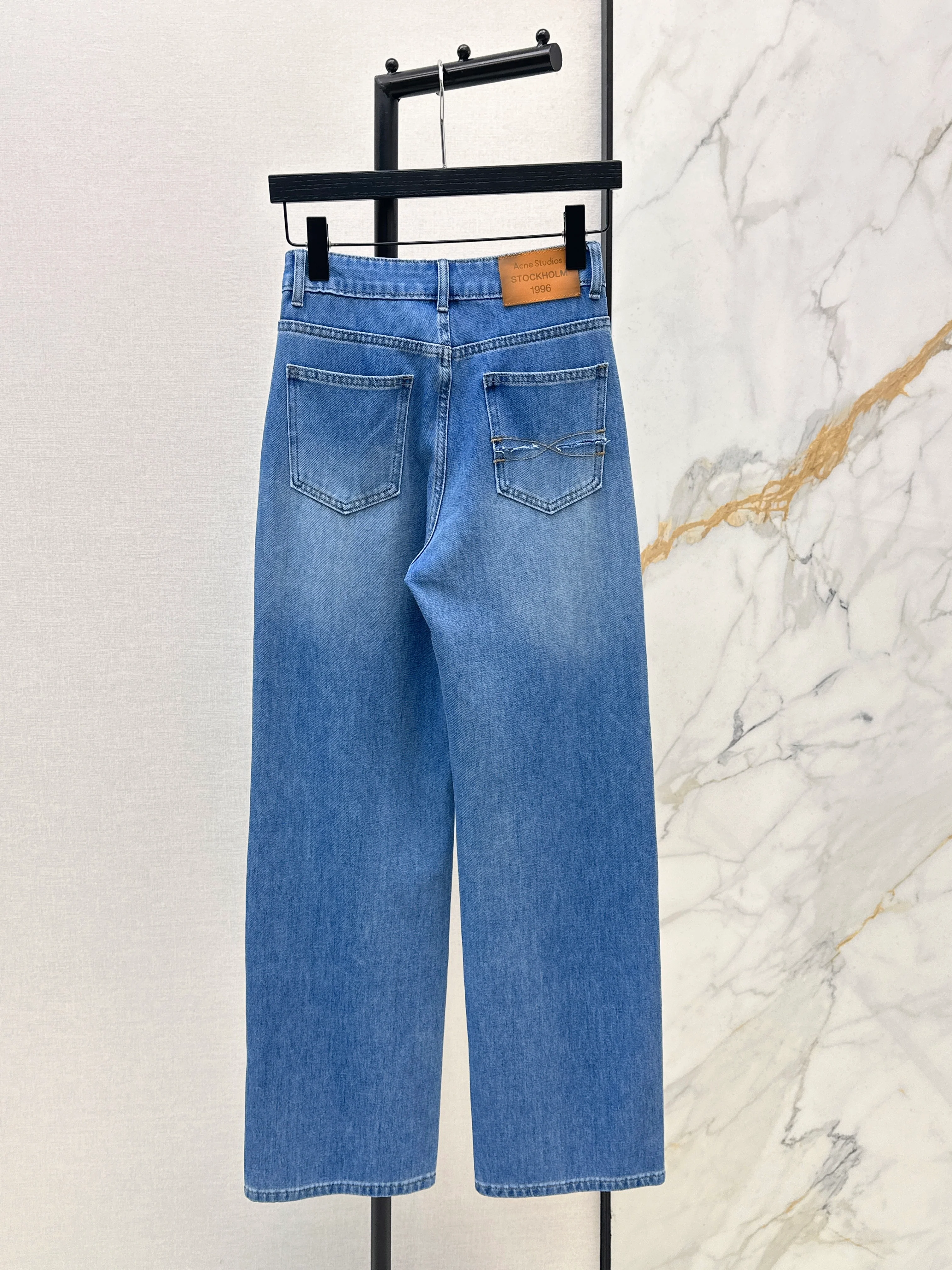 26ss Straight Leg Jeans