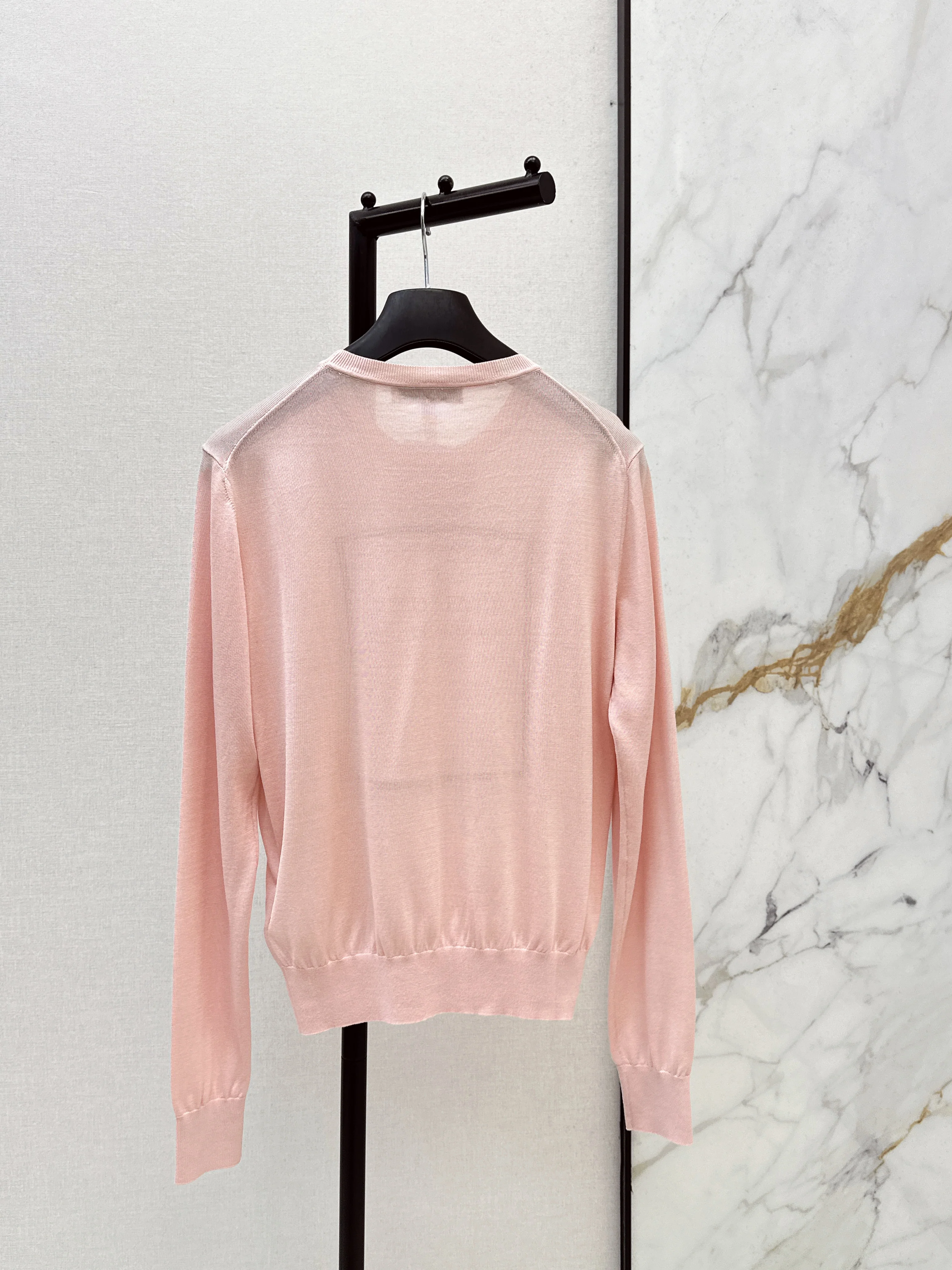 Embroidered Knitwear