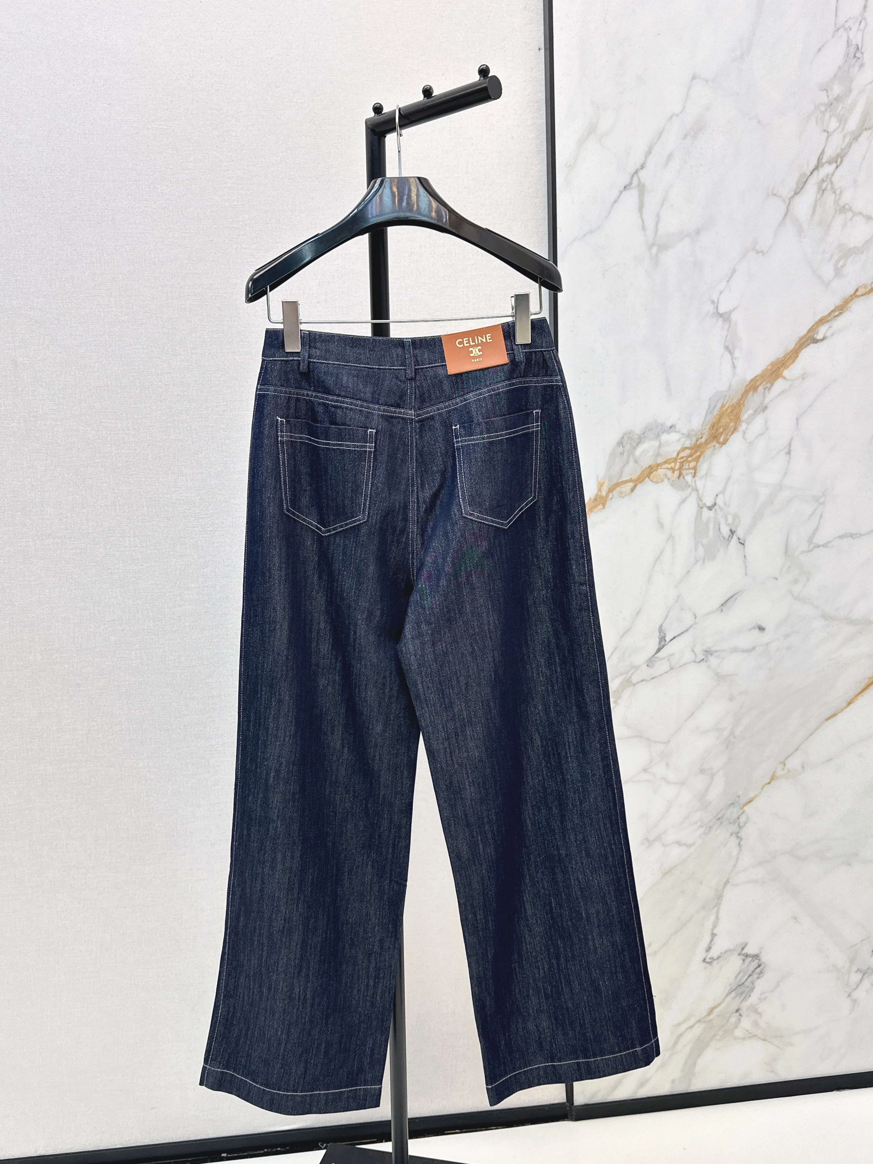 Low-rise denim jeans