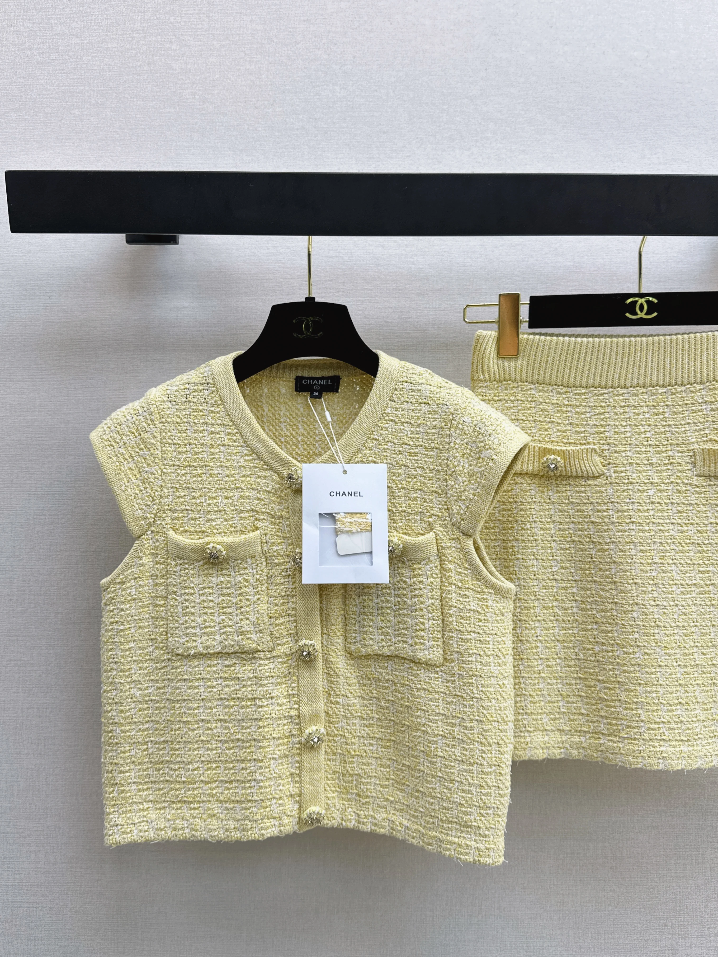 Pale yellow knitted set