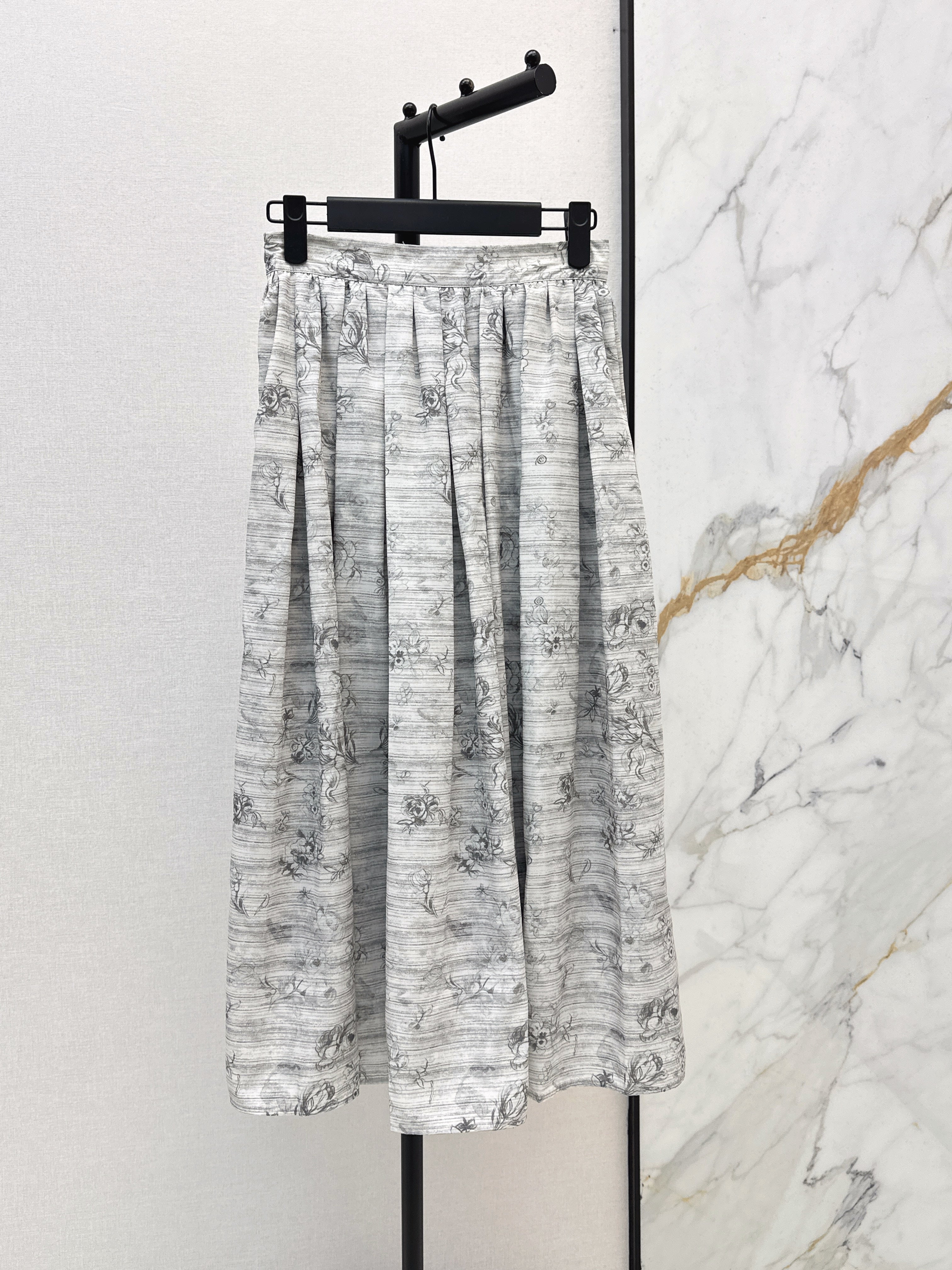 26ss Jacquard Long Skirt