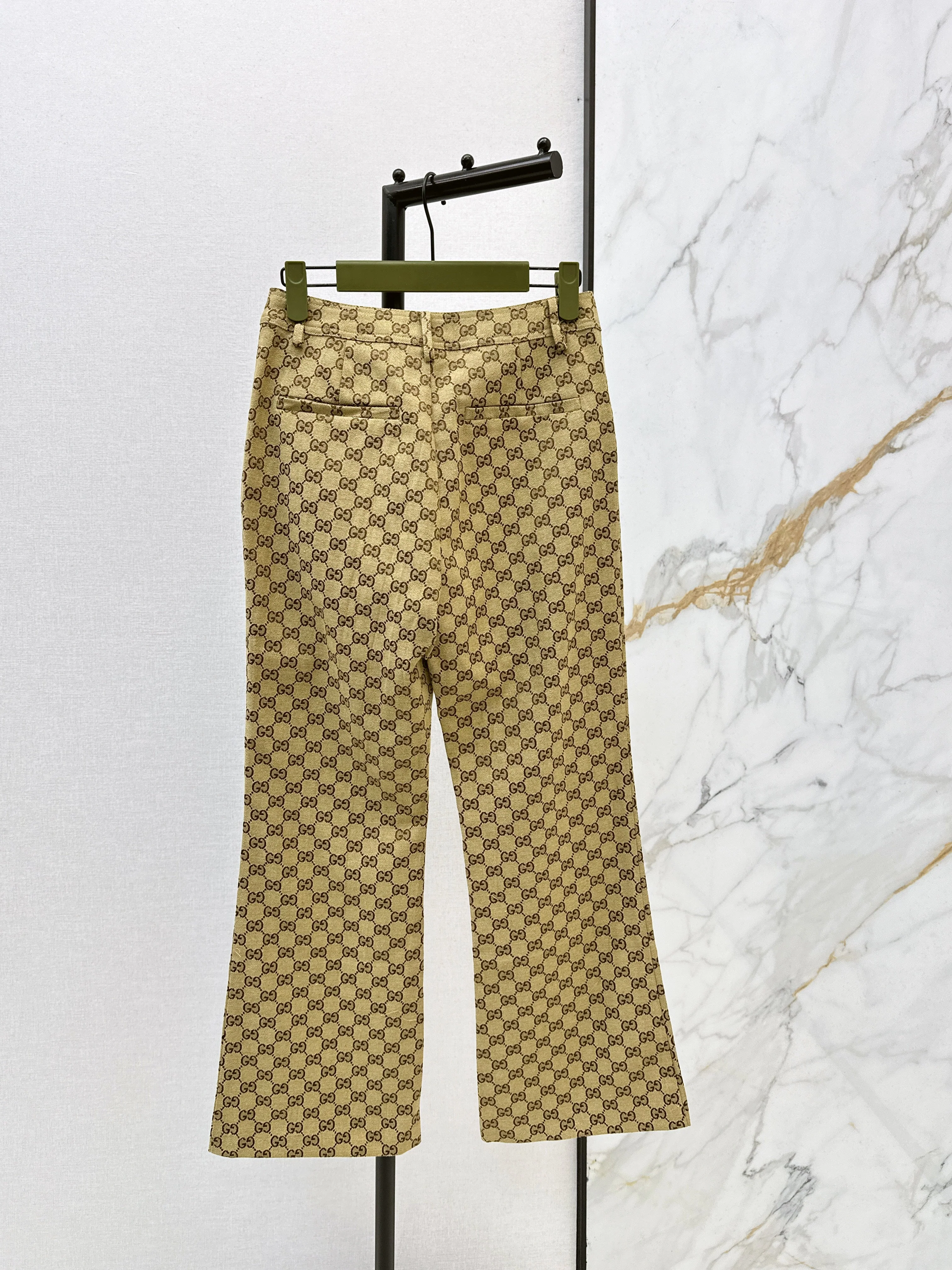 Jacquard belted trousers