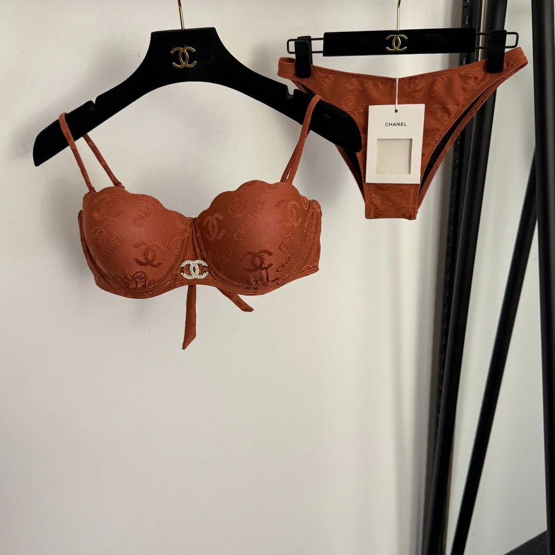 Bikini two-piece swimsuit set