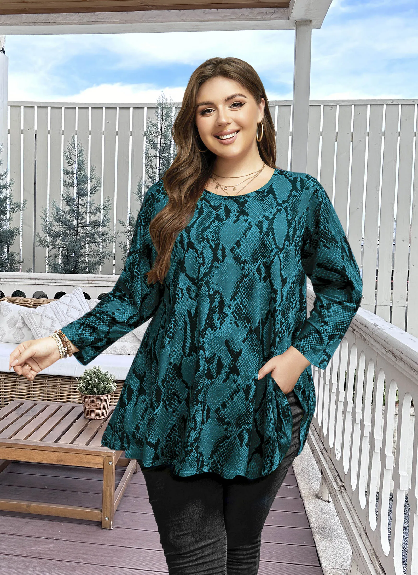 Tunic Tops for Women Plus Size 3/4 Sleeve Crew Neck Swing Flare Loose T-Shirt Blouses to Wear with Leggings
