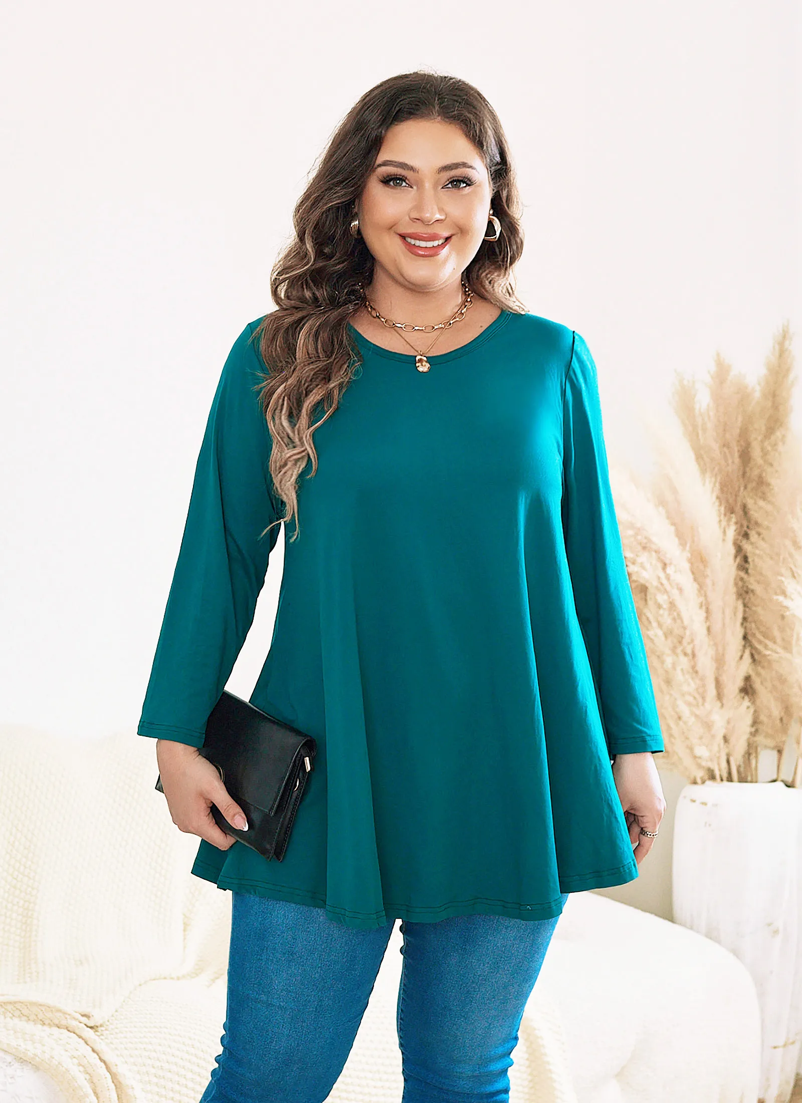 Womens Tunic Tops 3/4 Sleeve Plus Size Crew Neck Swing Flare Loose Fit T-Shirt Blouses to Wear with Leggings