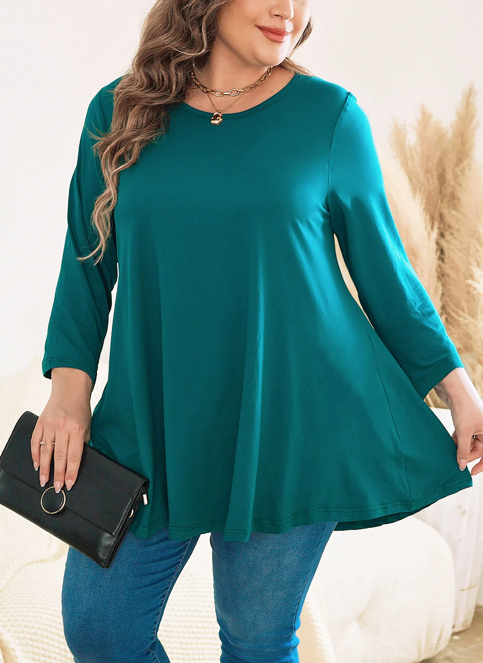 Womens Tunic Tops 3/4 Sleeve Plus Size Crew Neck Swing Flare Loose Fit T-Shirt Blouses to Wear with Leggings