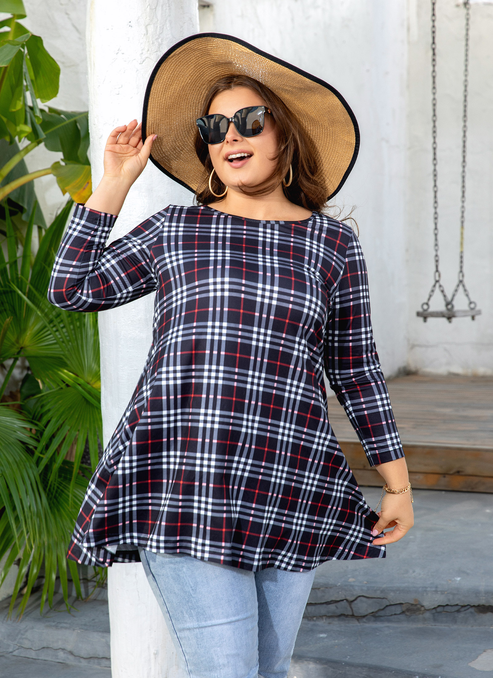 Womens Tunic Tops 3/4 Sleeve Plus Size Crew Neck Swing Flare Loose Fit T-Shirt Blouses to Wear with Leggings