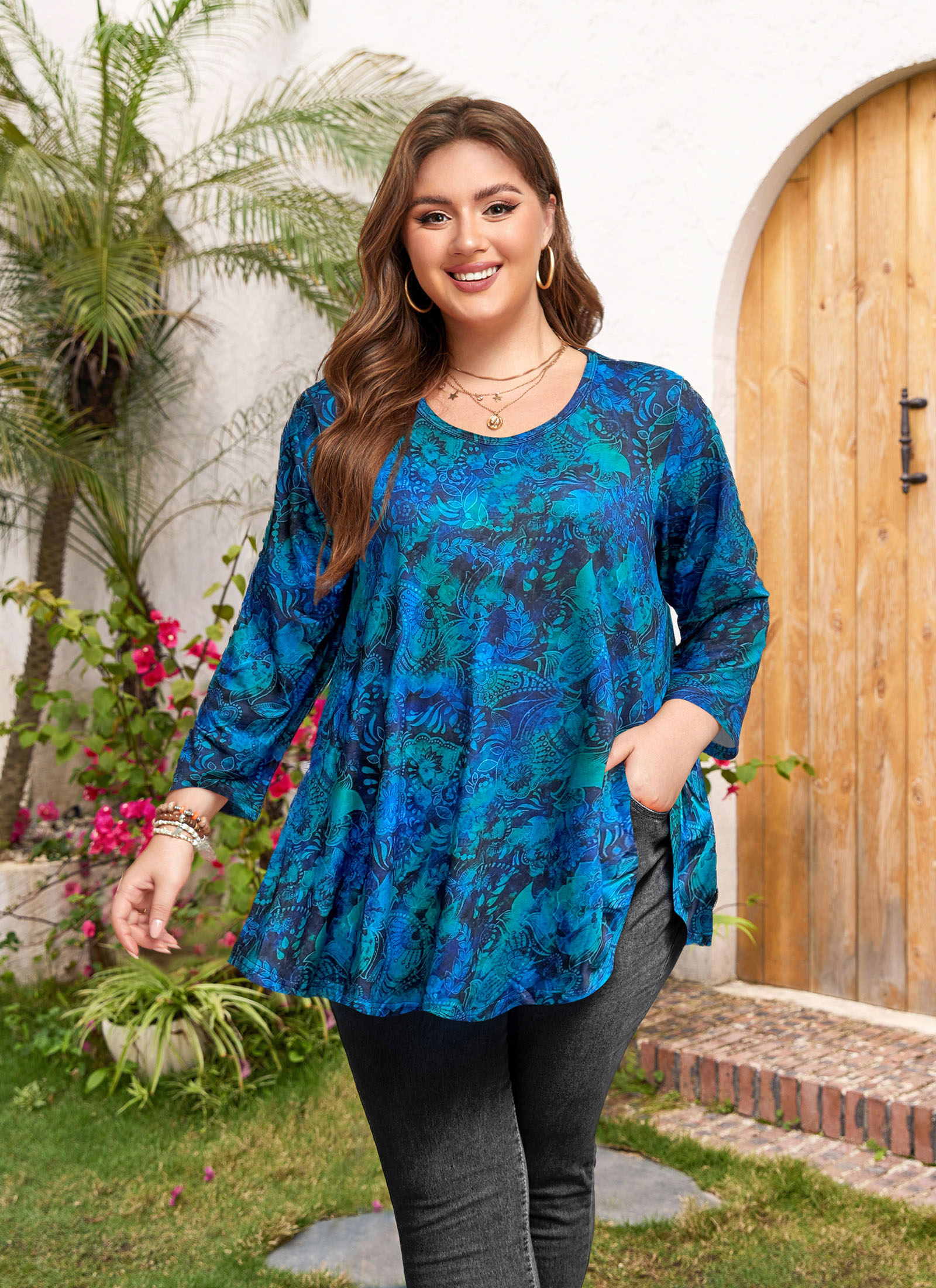 Womens Tunic 3/4 Sleeve Plus Size Tops Crew Neck Swing Flowy Loose Fit T-Shirt Blouses to Wear with Leggings