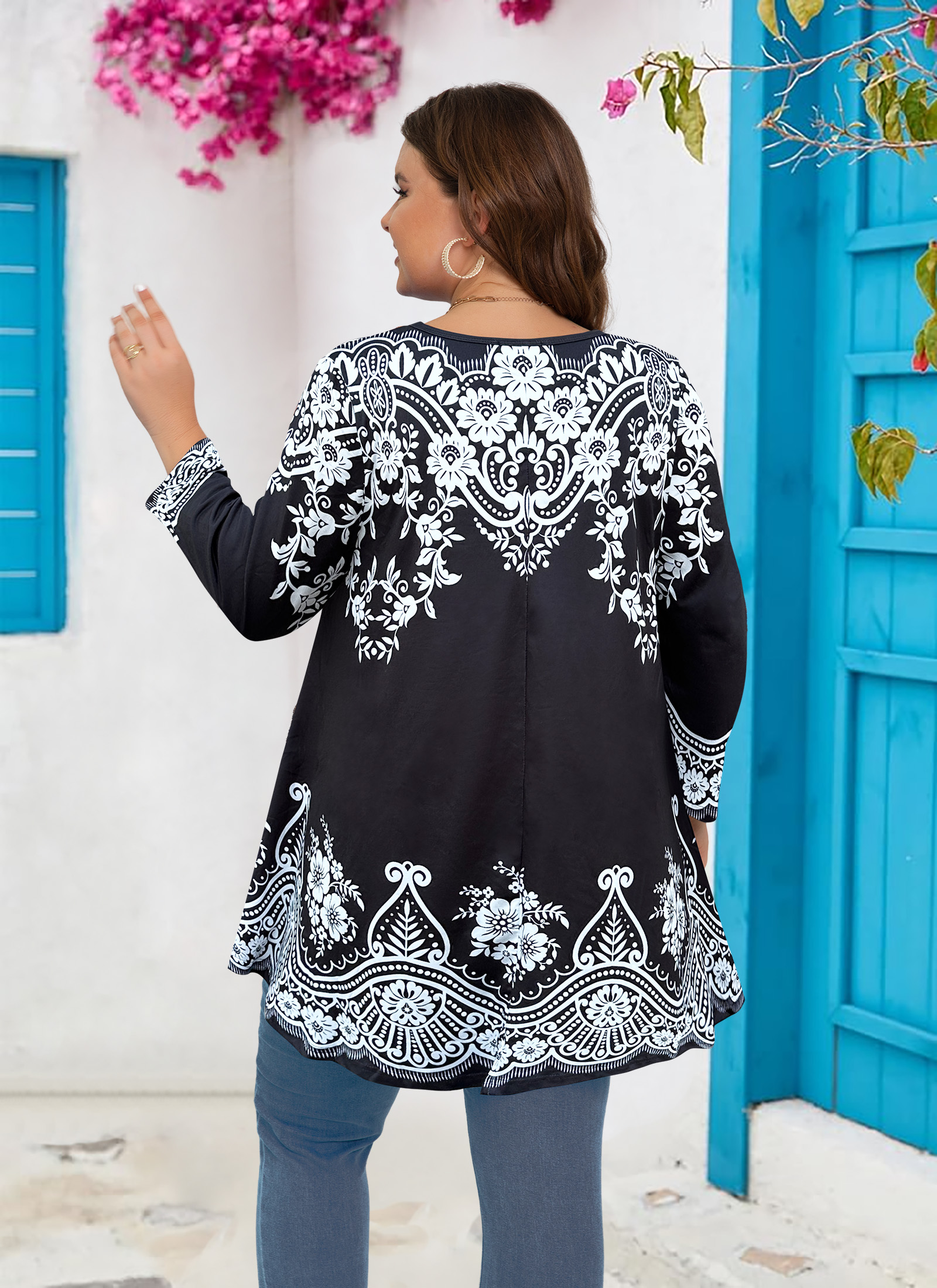 Womens Tunic 3/4 Sleeve Plus Size Tops Crew Neck Swing Flowy Loose Fit T-Shirt Blouses to Wear with Leggings Tunics Black White