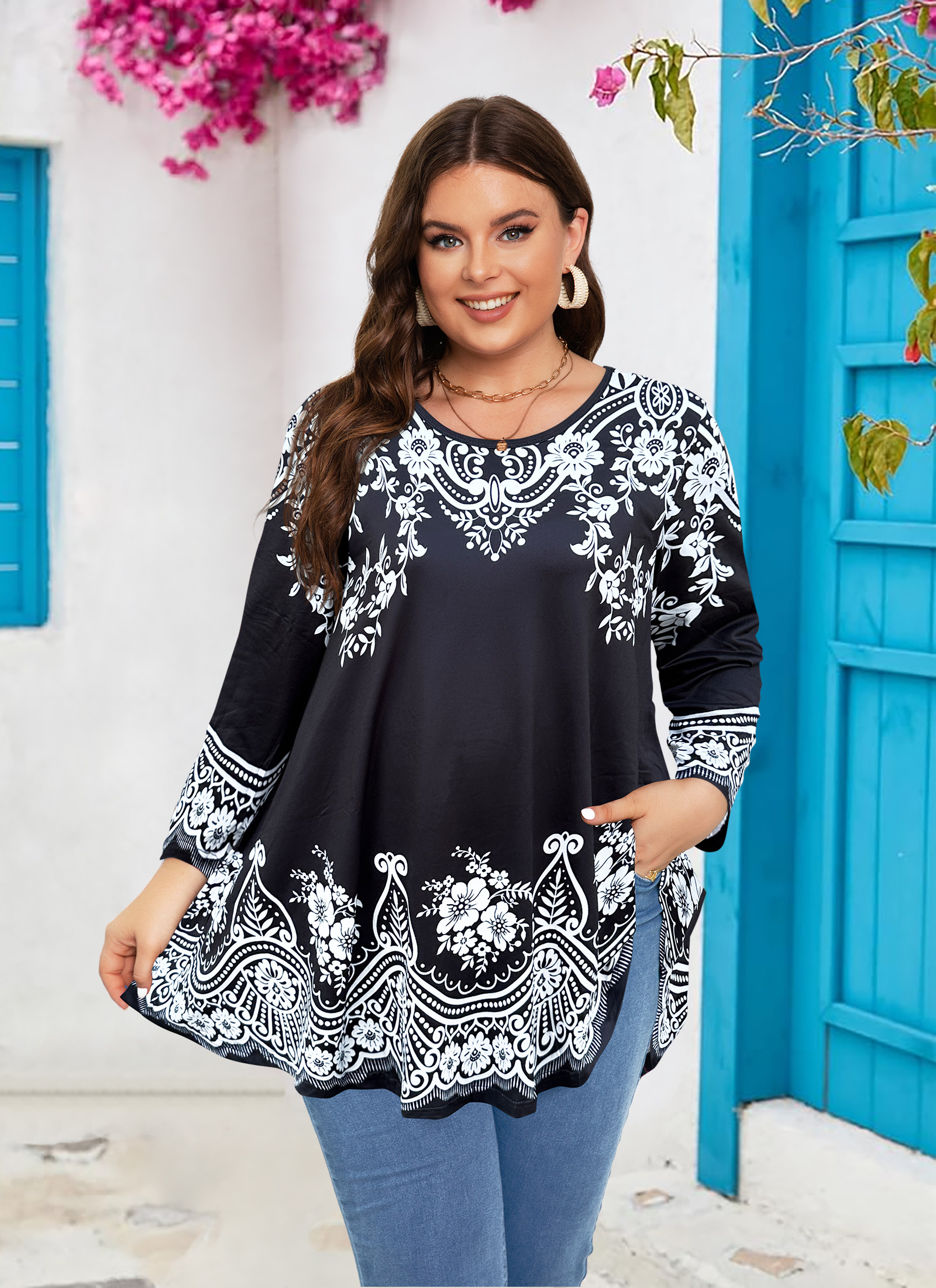 Womens Tunic 3/4 Sleeve Plus Size Tops Crew Neck Swing Flowy Loose Fit T-Shirt Blouses to Wear with Leggings Tunics Black White