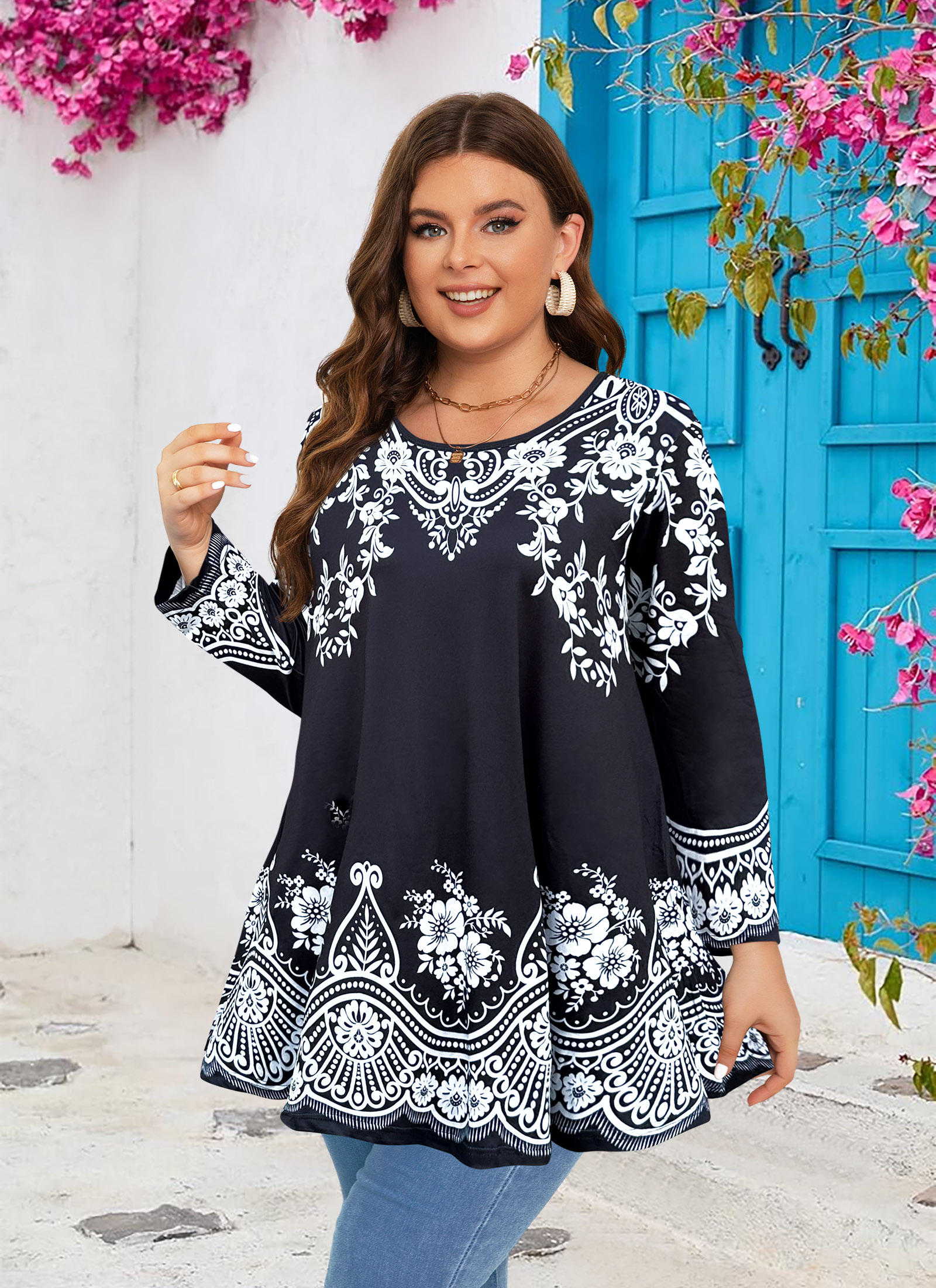 Womens Tunic 3/4 Sleeve Plus Size Tops Crew Neck Swing Flowy Loose Fit T-Shirt Blouses to Wear with Leggings Tunics Black White