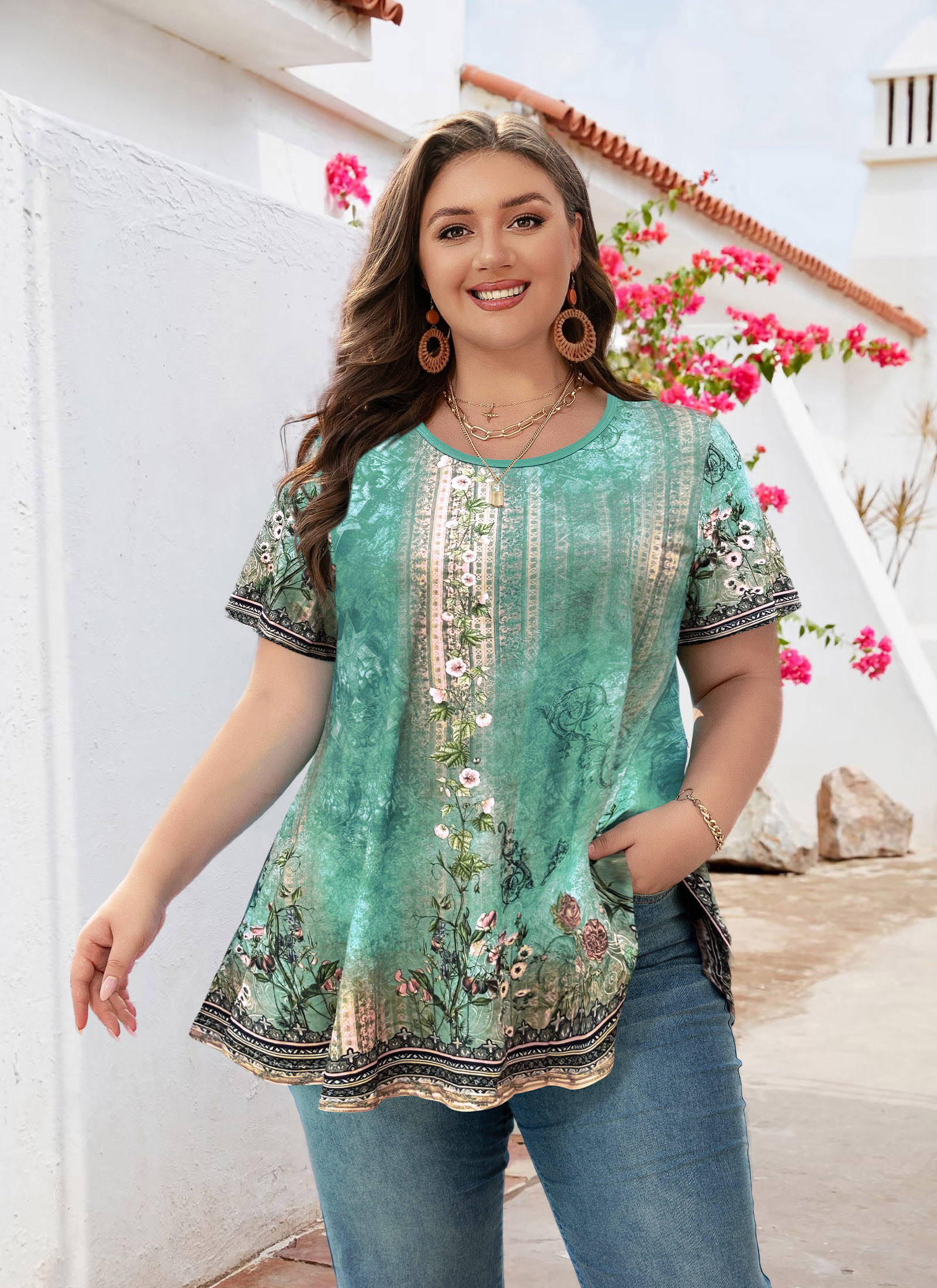 Tunic Tops for Women Plus Size Short Sleeve Crew Neck Swing Flare Loose T-Shirt Blouses to Wear with Leggings