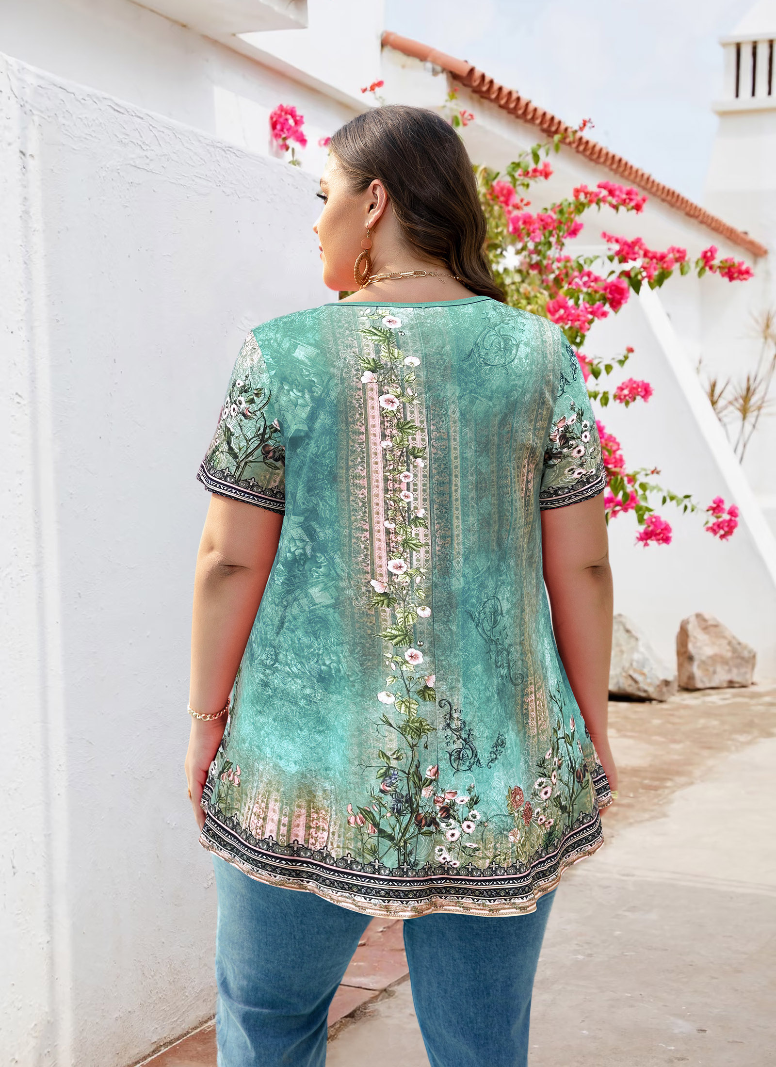 Tunic Tops for Women Plus Size Short Sleeve Crew Neck Swing Flare Loose T-Shirt Blouses to Wear with Leggings