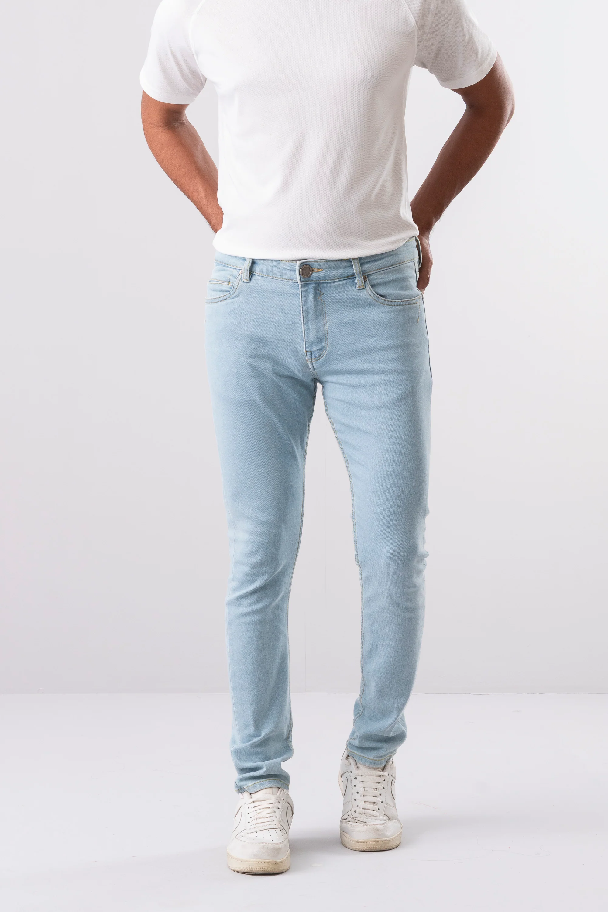 Skinny Fit Light Blue Jeans - XTXFMF