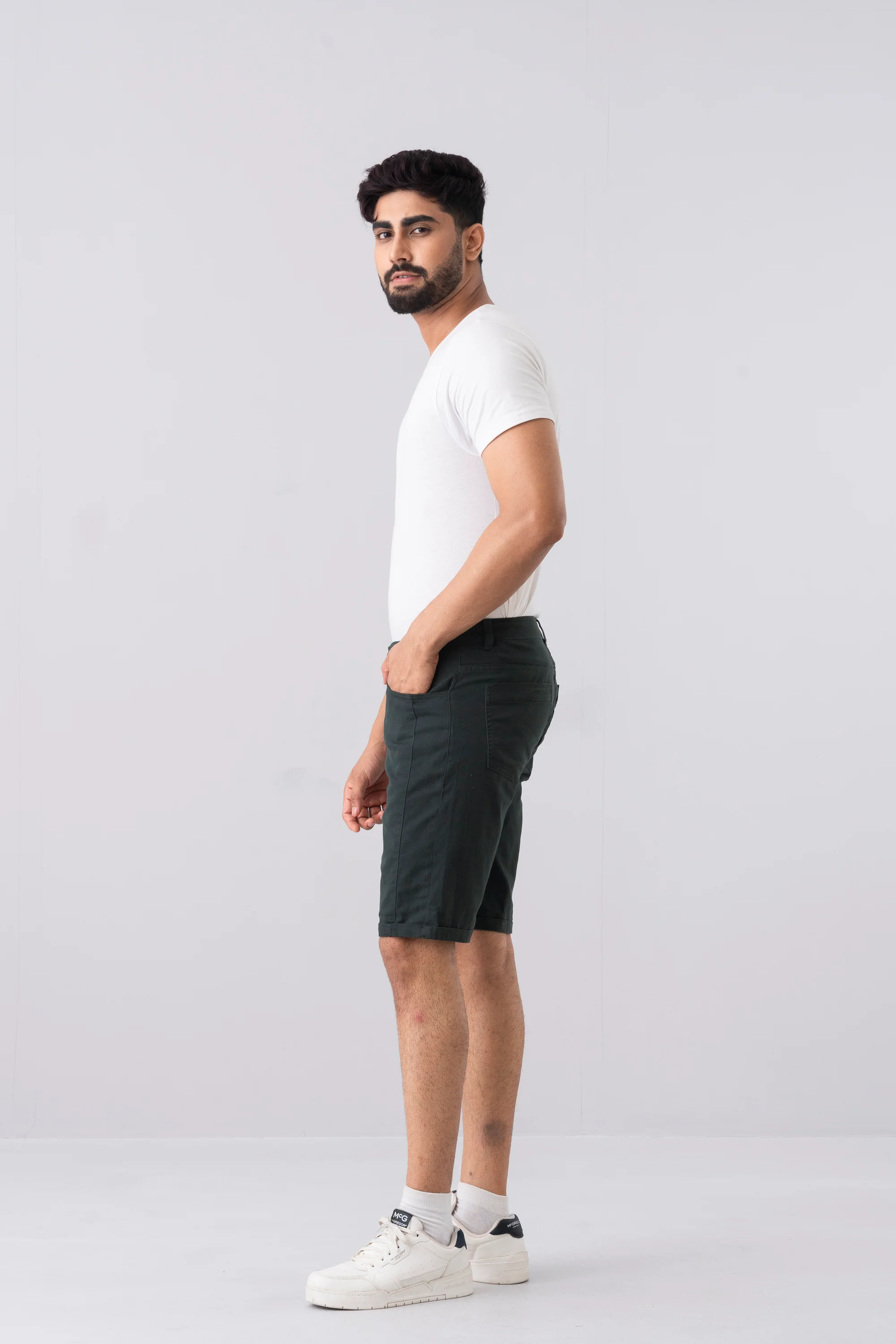 Slim Fit Solid Shorts - XTXFMF