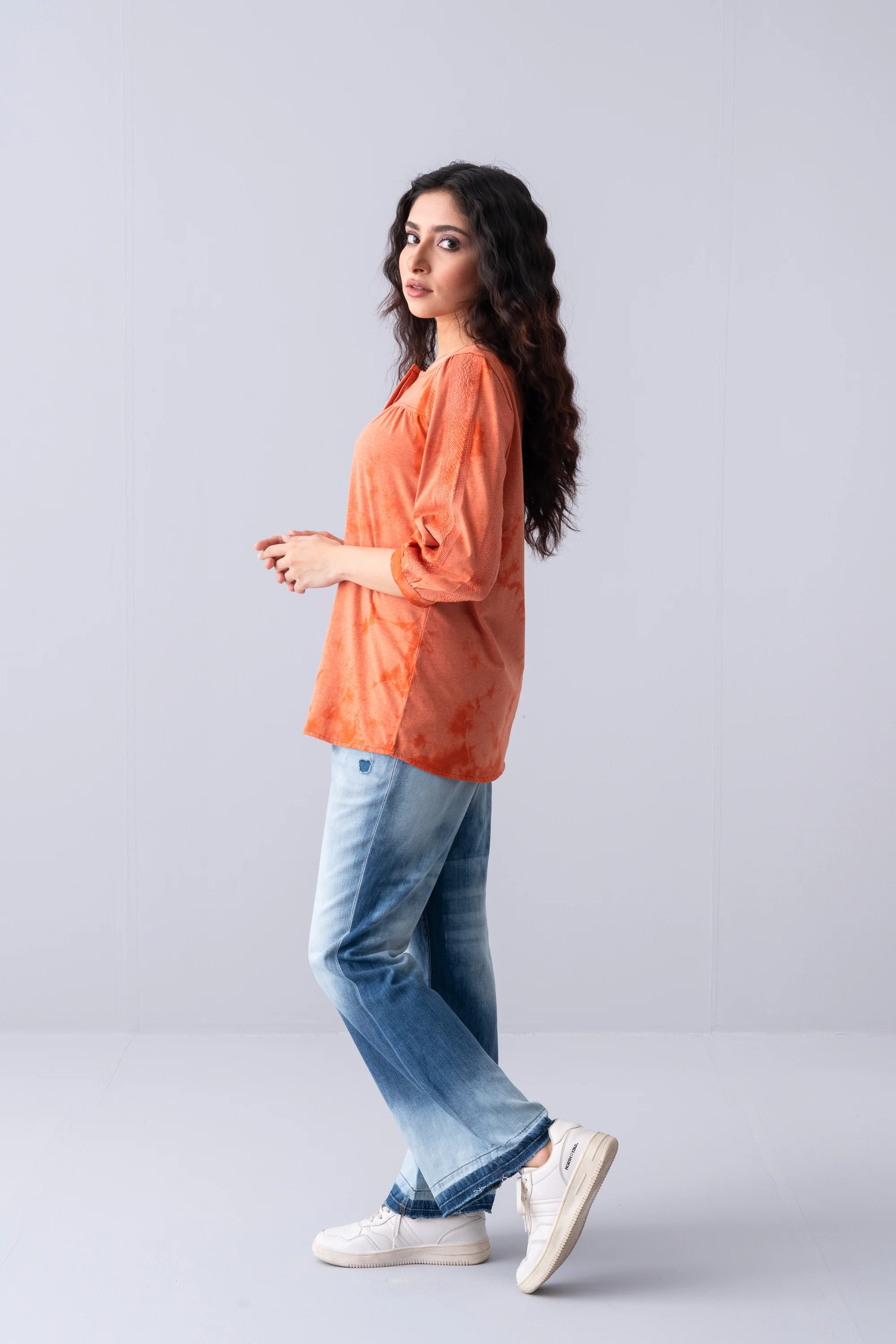 Relaxed Fit Embroidered Knit Top - XTXFMF