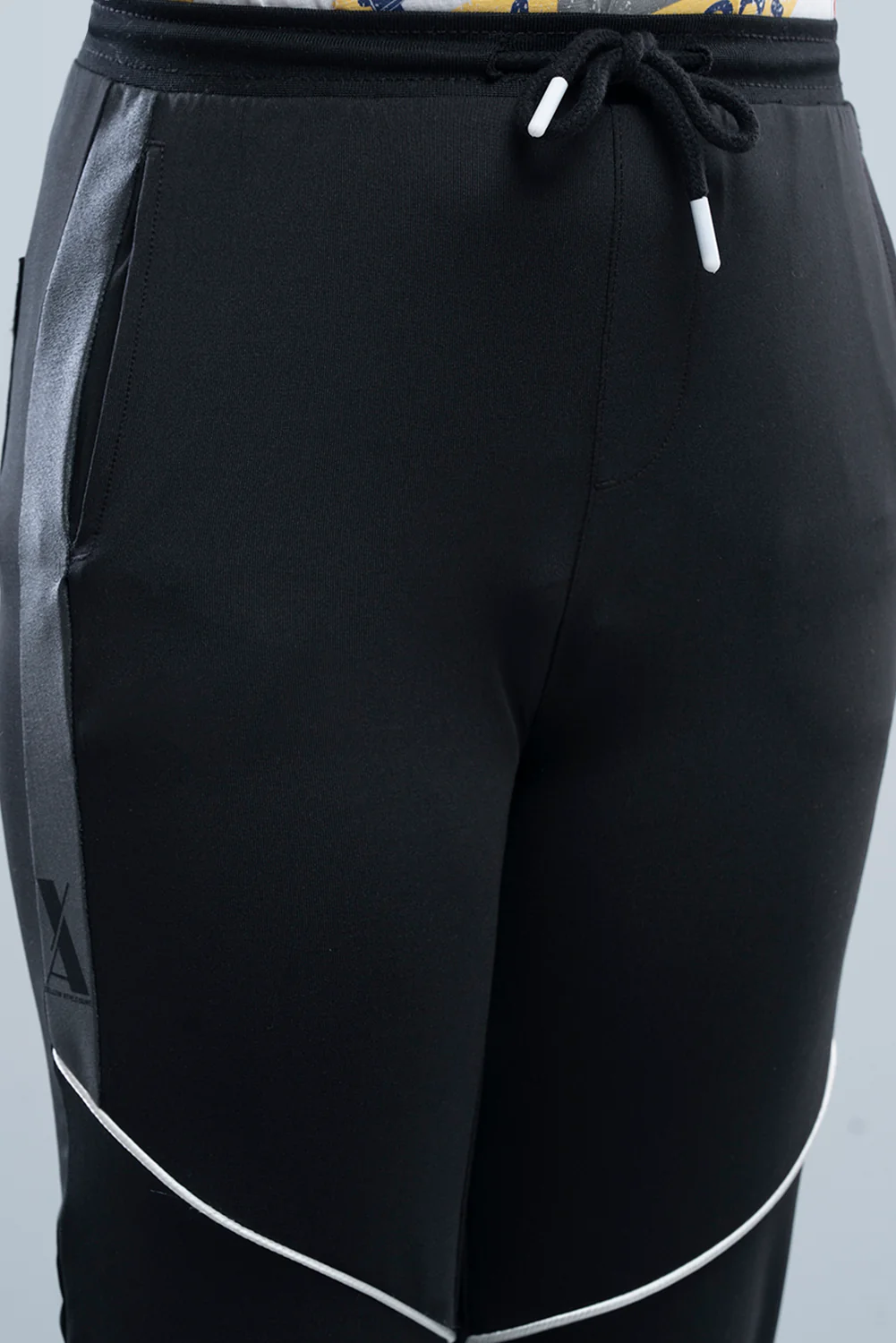 Boys Athleisure Jogger (6-8 Years) - XTXFMF