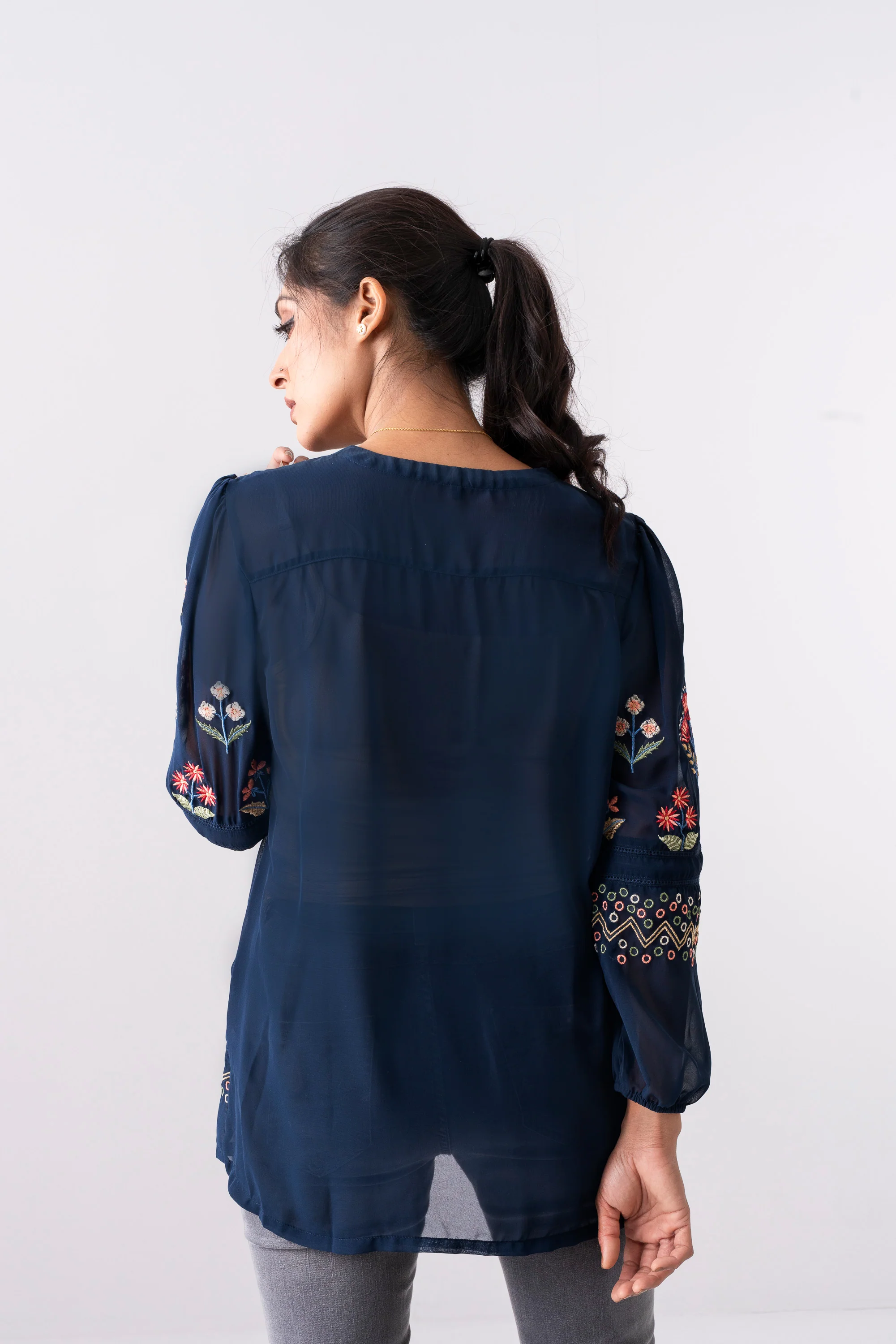 Floral Embroidered Fashion Top - XTXFMF