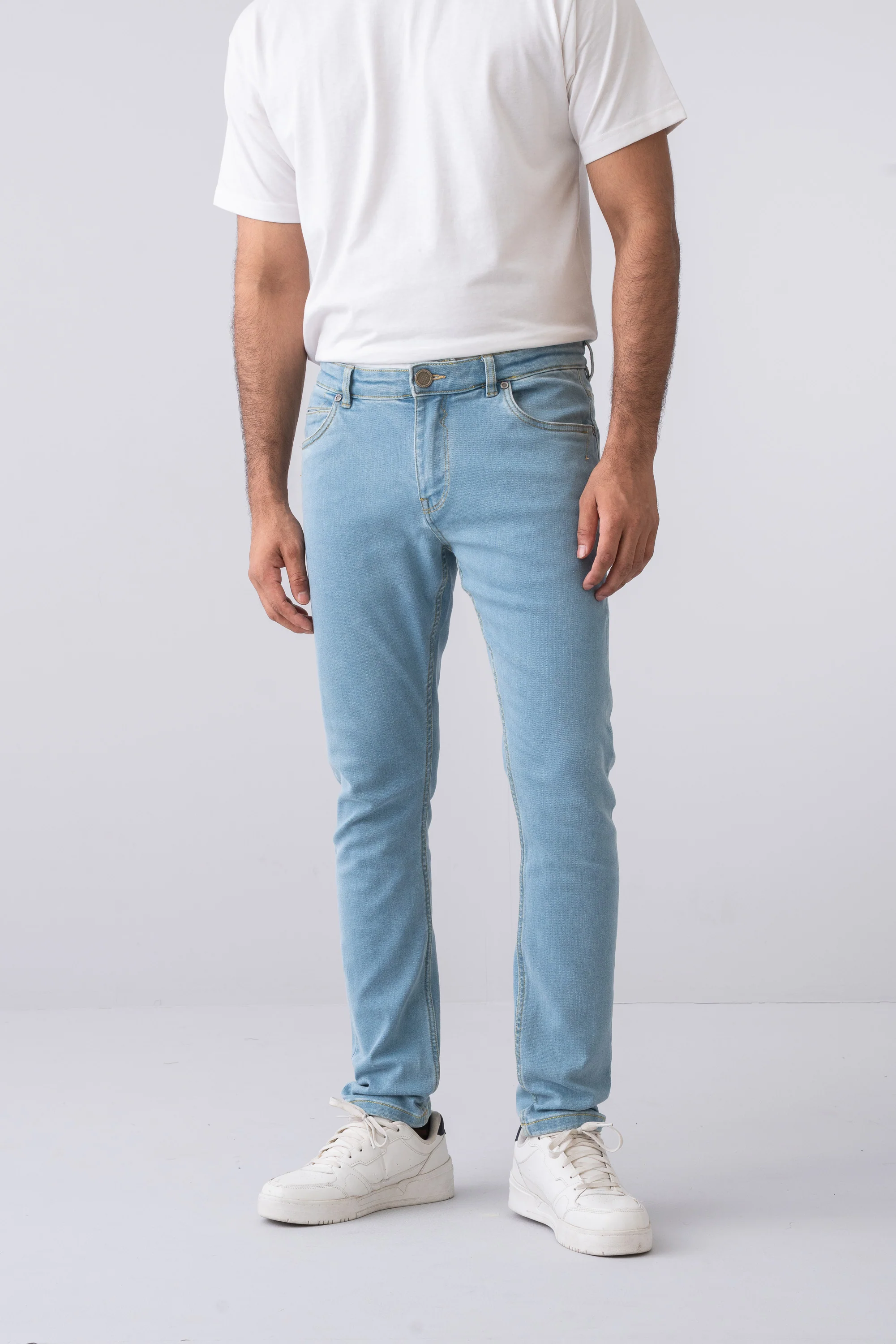 Skinny Fit Light Blue Jeans - XTXFMF