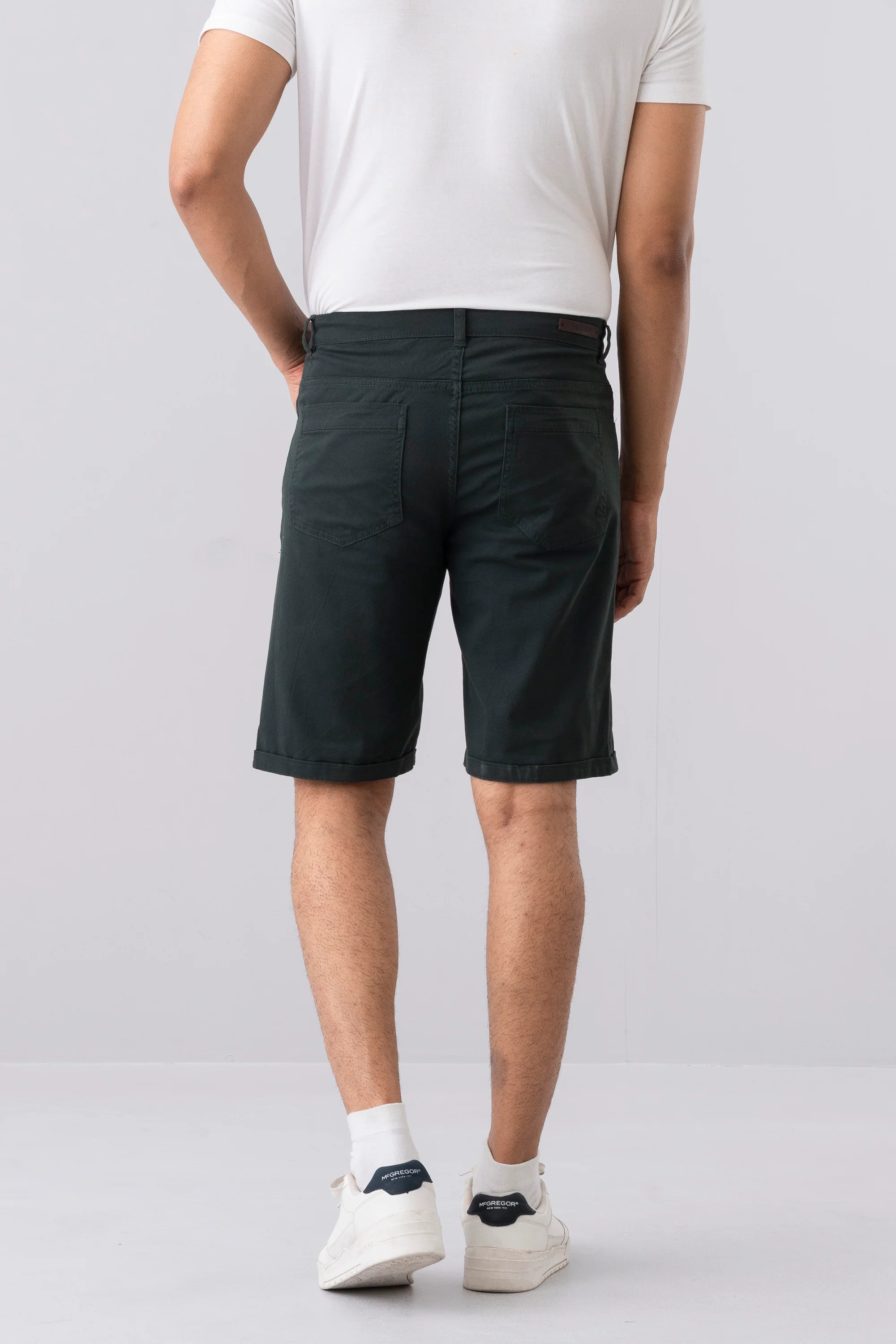 Slim Fit Solid Shorts - XTXFMF