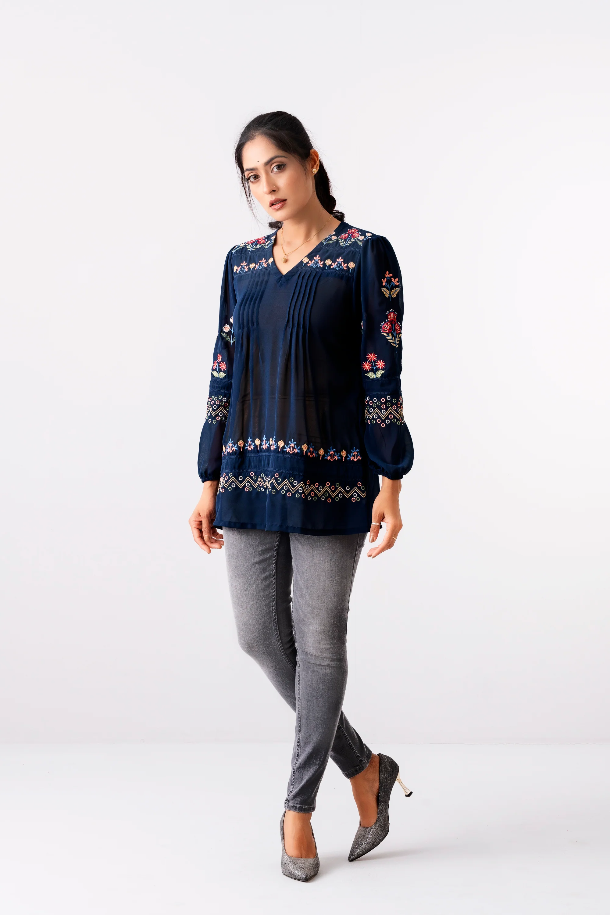 Floral Embroidered Fashion Top - XTXFMF