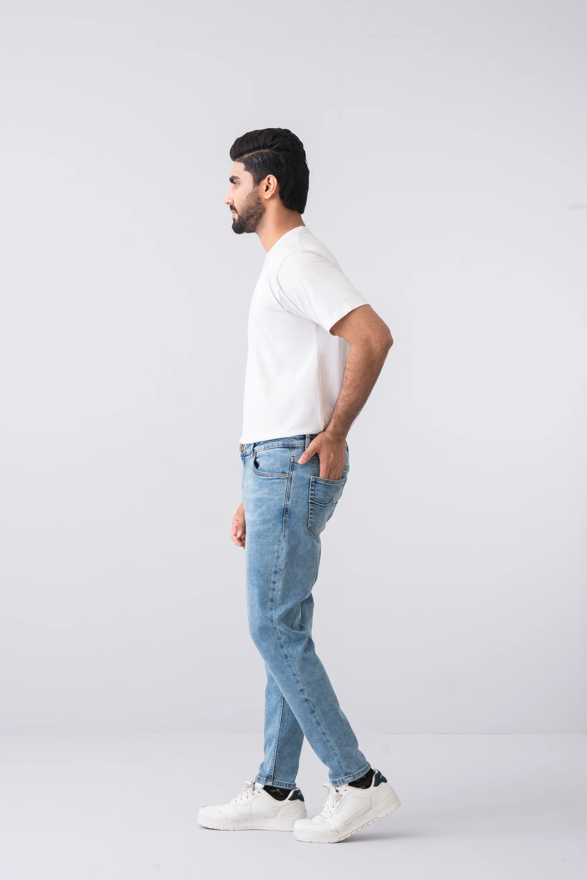 Carrot Fit Clear Sky Jeans - XTXFMF