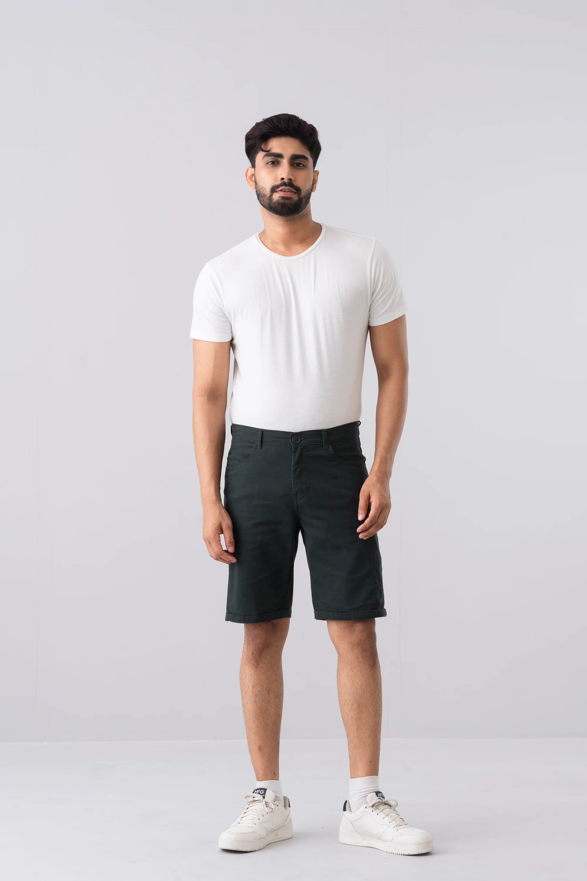 Slim Fit Solid Shorts - XTXFMF