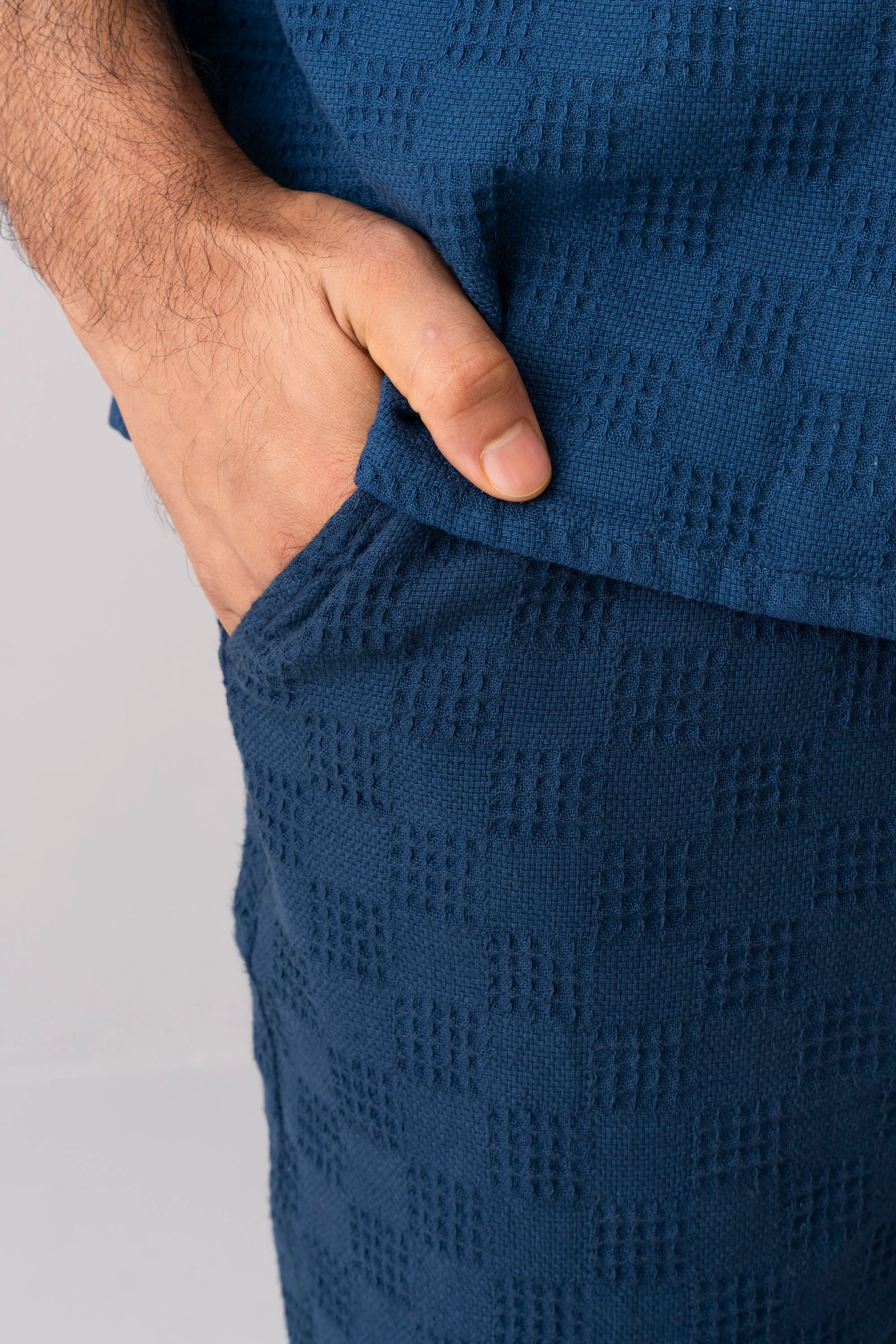 Regular Fit Textured Shorts - XTXFMF