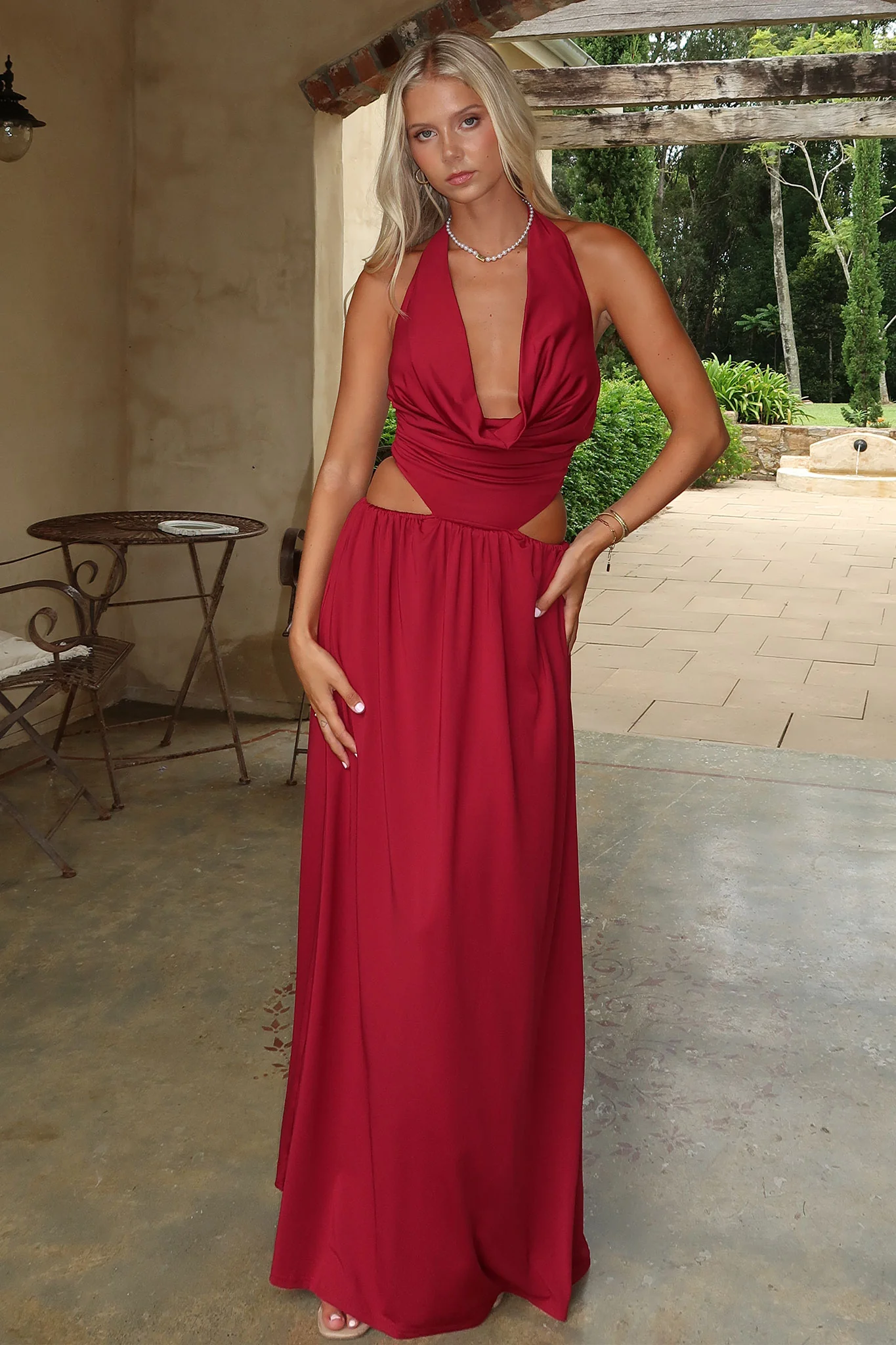 Soraya Plunge Halter Neck Maxi Dress - Burgundy - XTXFMF
