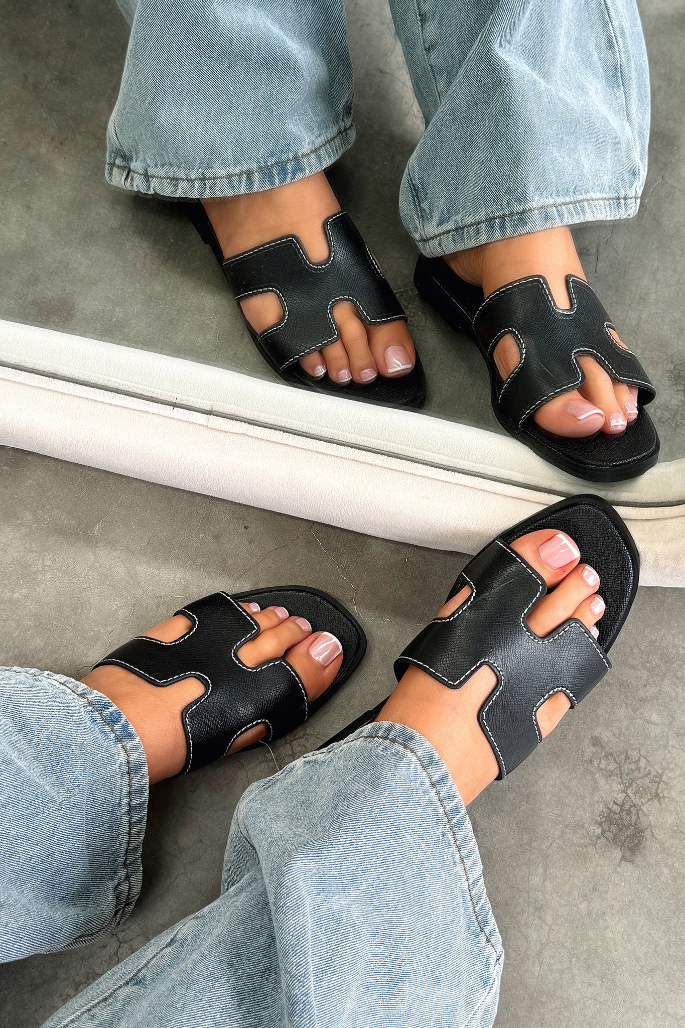 Valia Slides - Black - XTXFMF