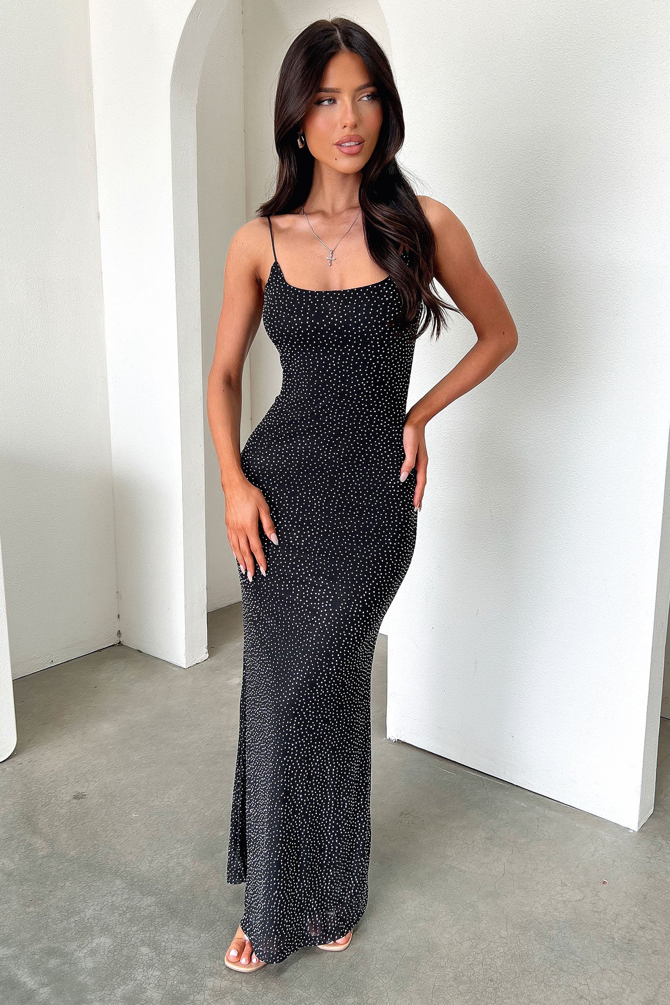 Nalani Embellished Maxi Dress - Black - XTXFMF
