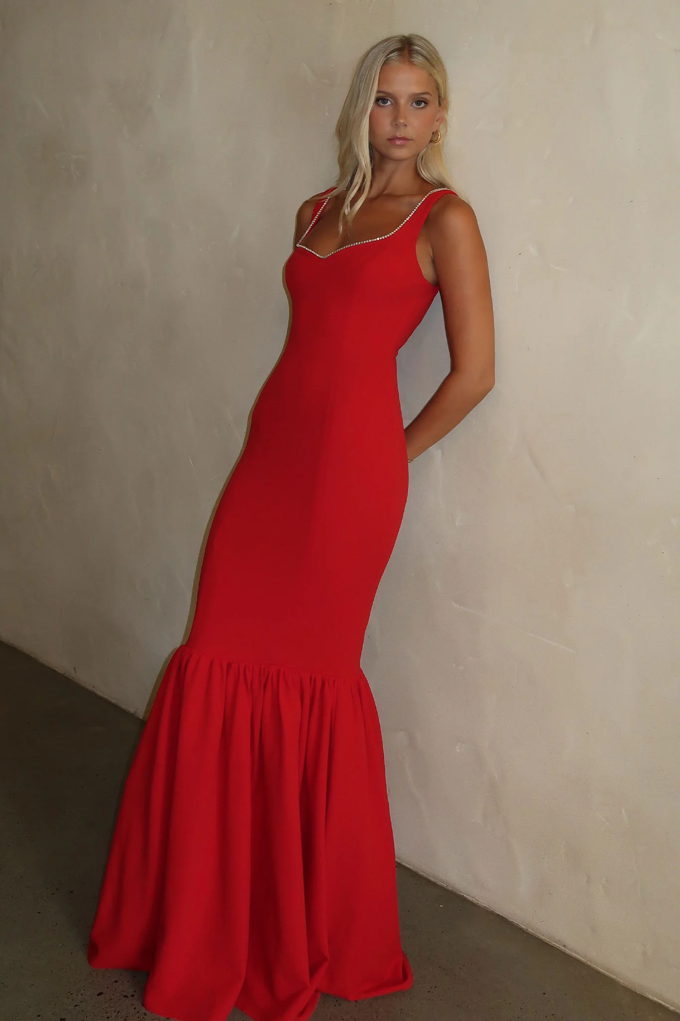 Emberly Maxi Dress - Red - XTXFMF