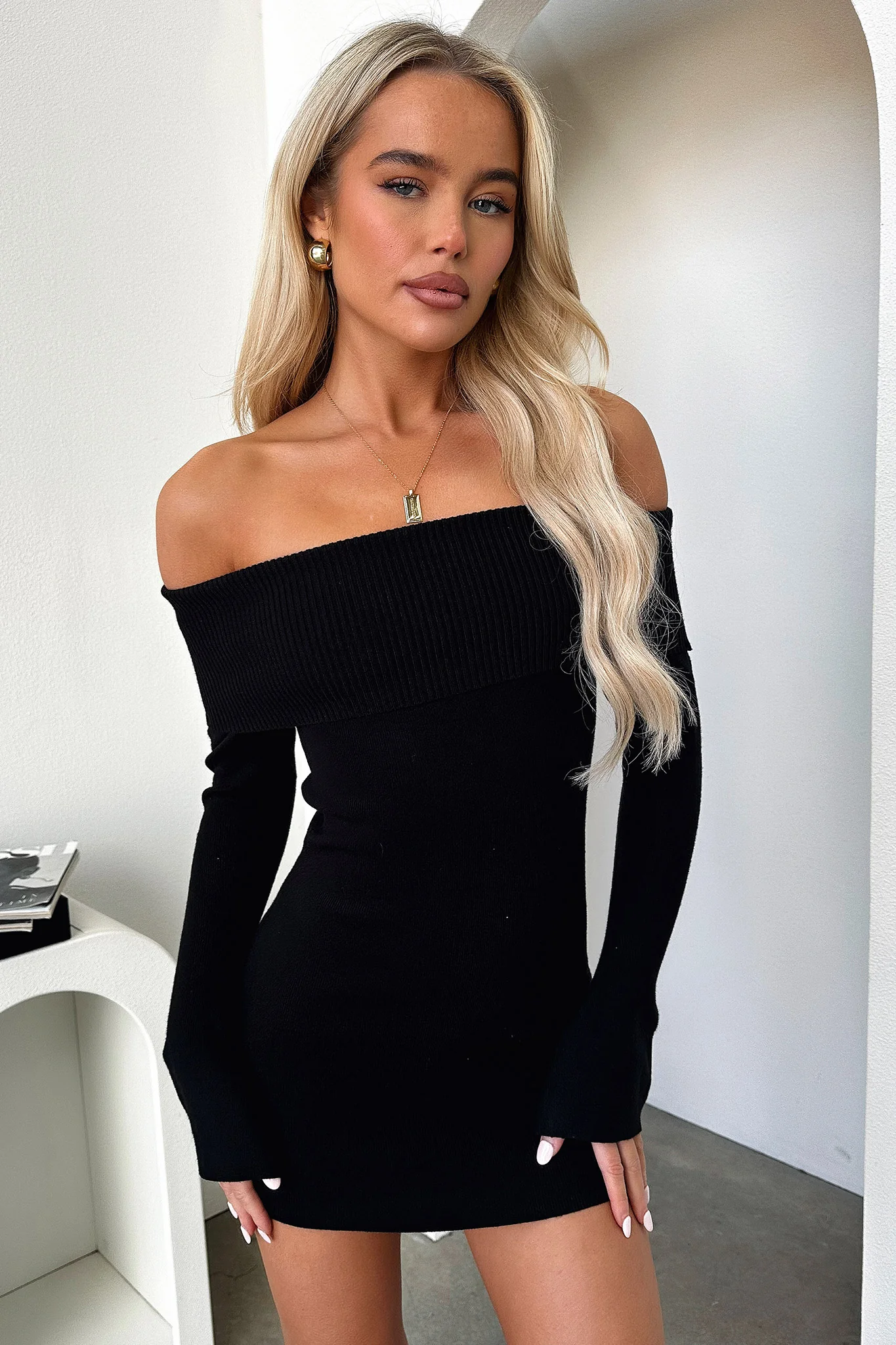 Aaliyah Off Shoulder Knit Mini Dress - Black - XTXFMF