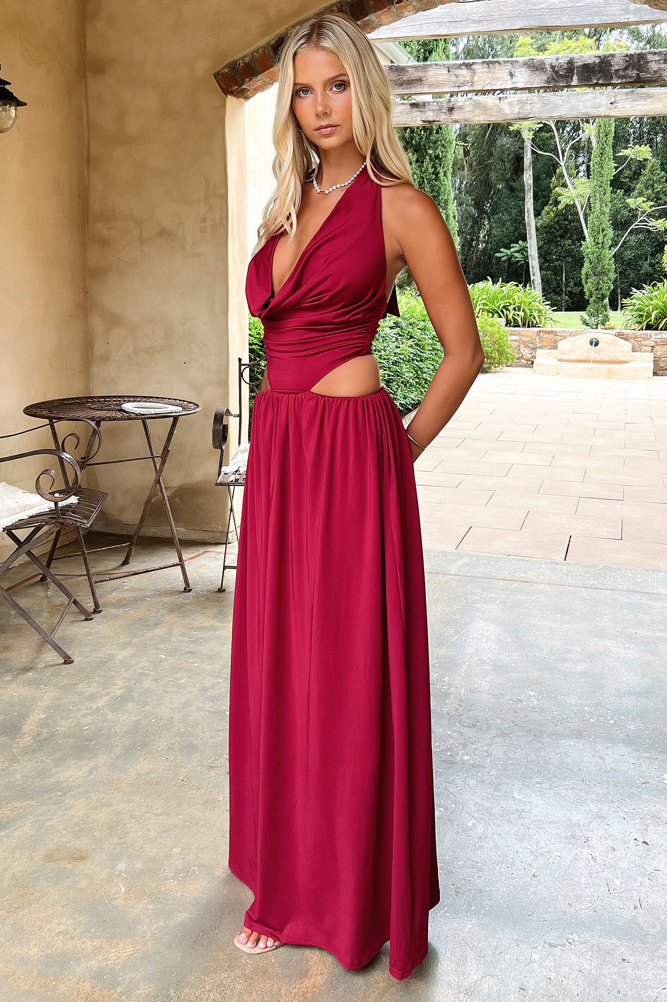 Soraya Plunge Halter Neck Maxi Dress - Burgundy - XTXFMF