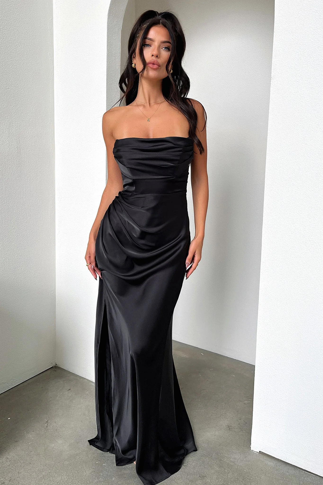 Lola Maxi Dress - Black - XTXFMF