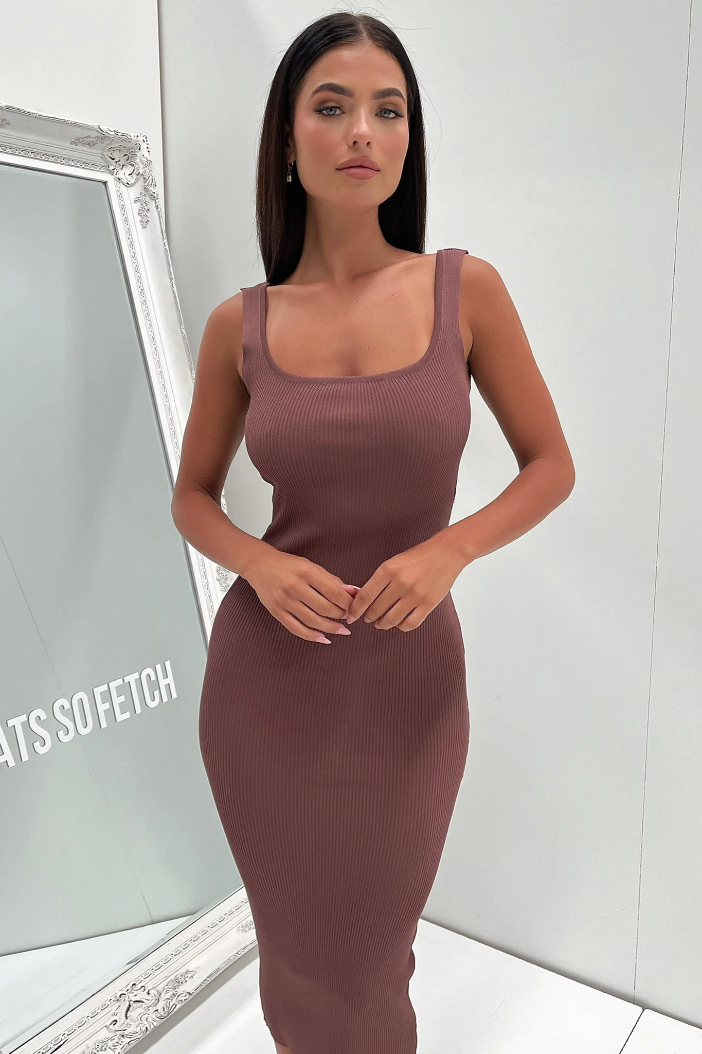 Neeha Midi Dress - Brown - XTXFMF